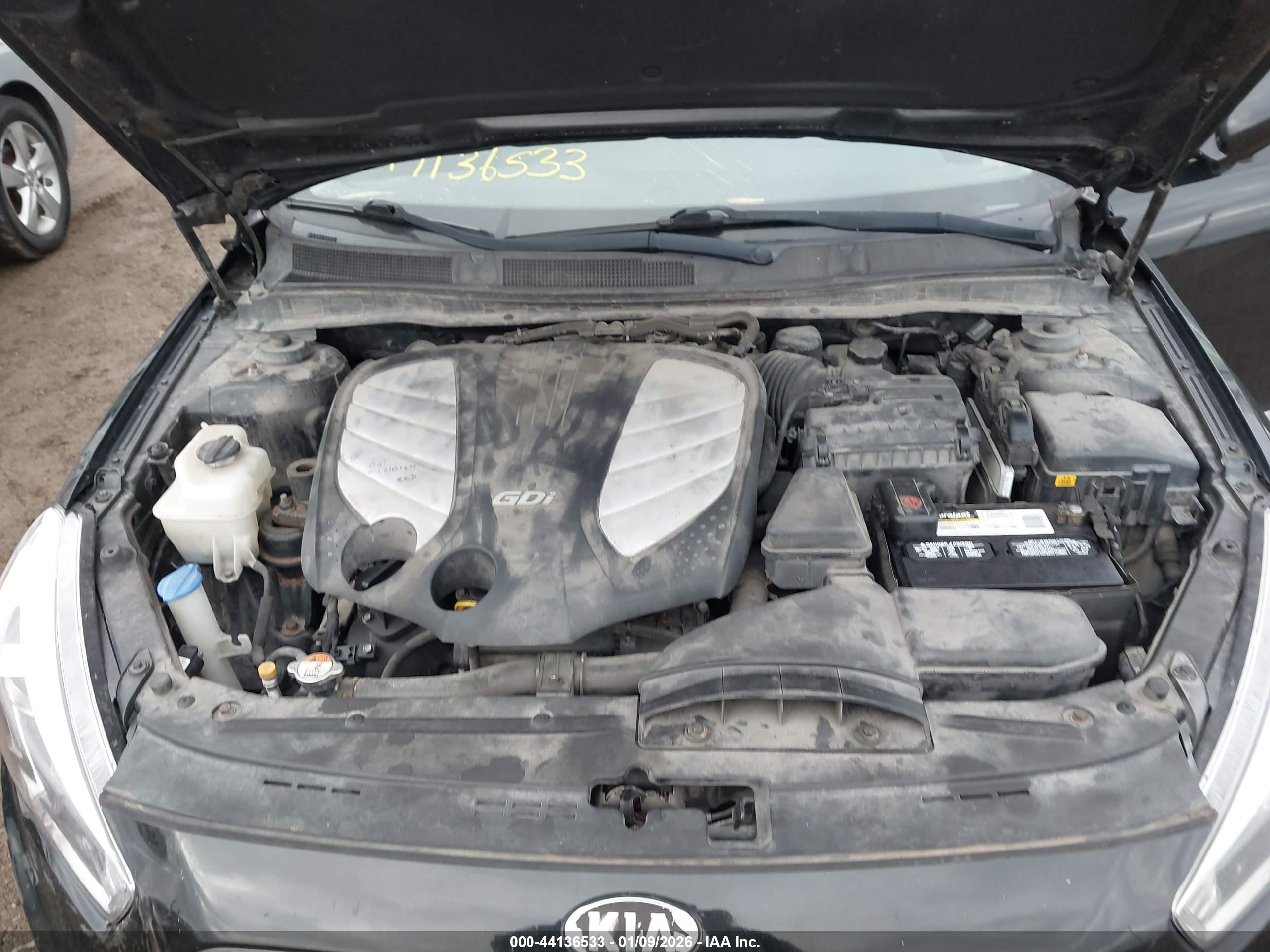 KIA CADENZA image 10