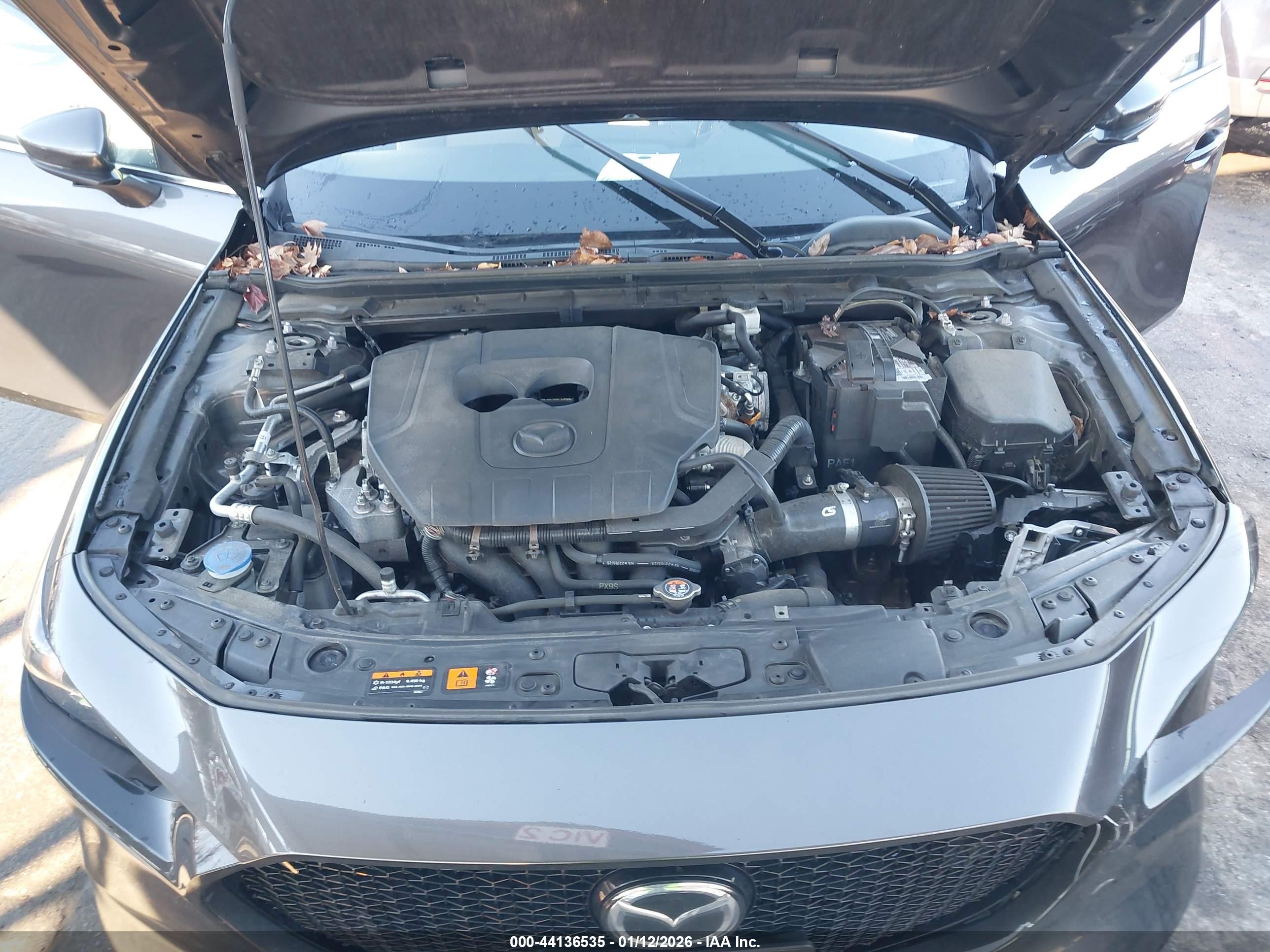 MAZDA MAZDA3 image 10