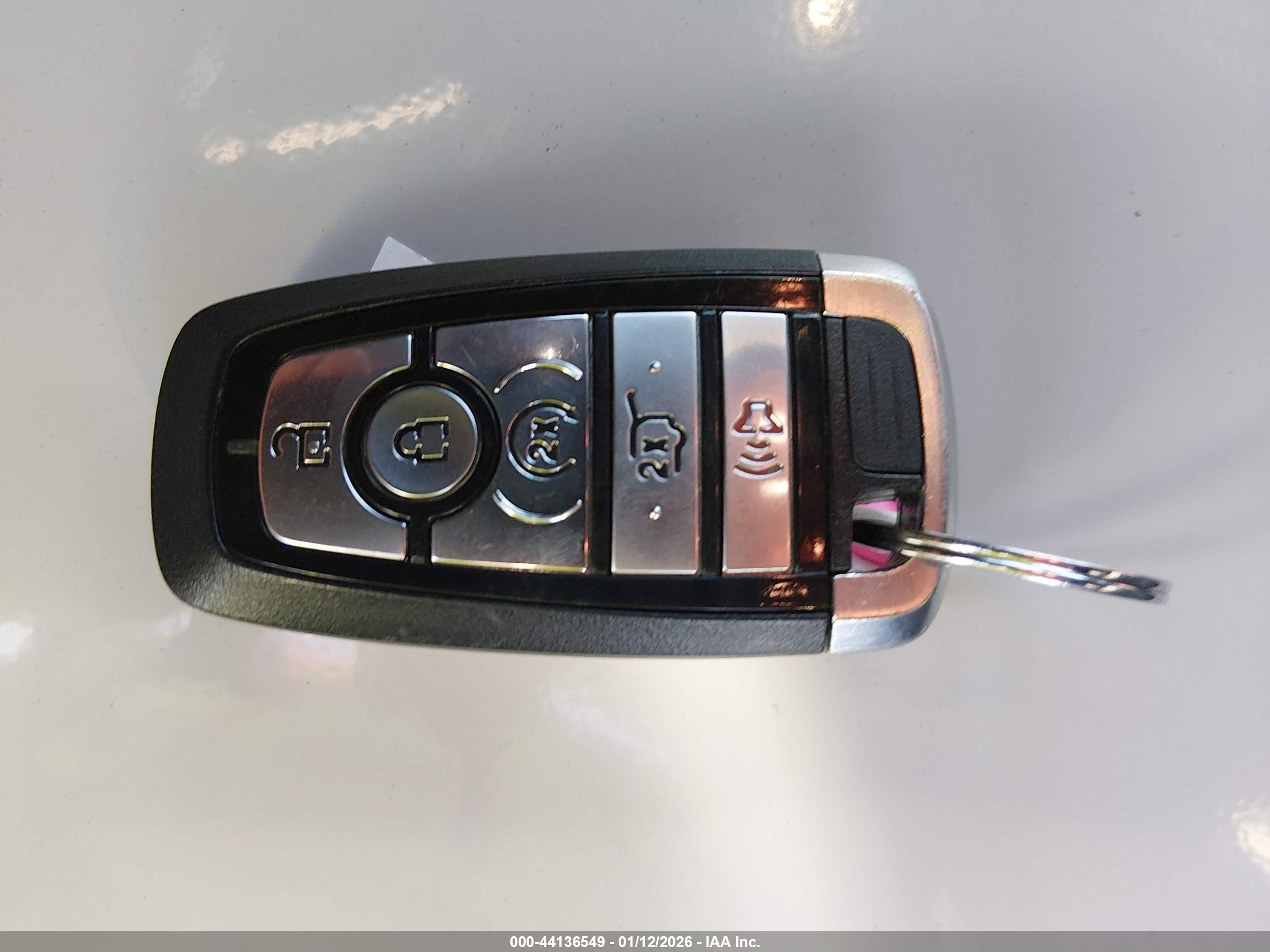 FORD EXPLORER image 11