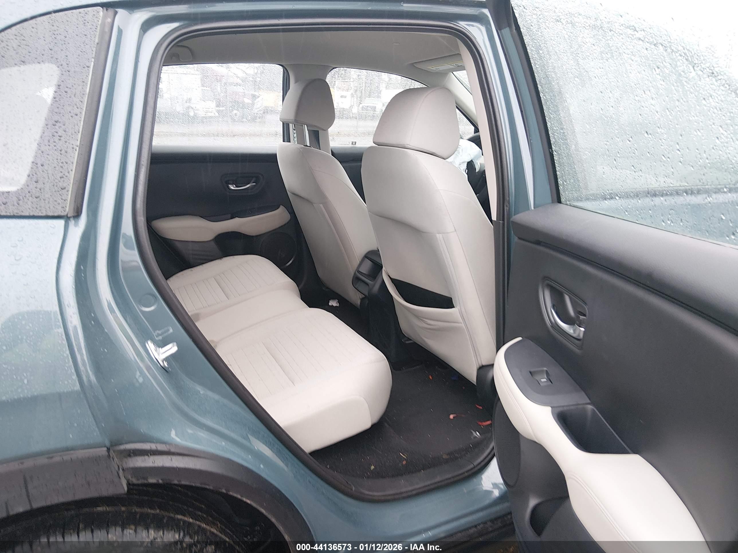 HONDA HR-V image 8