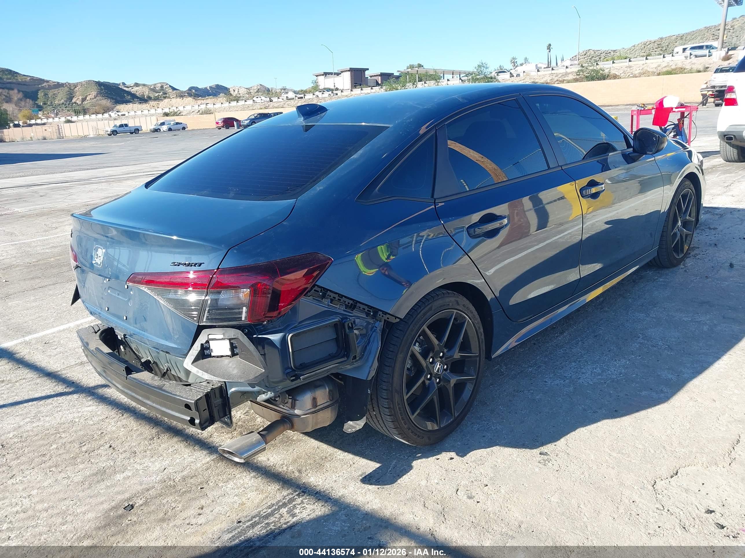 HONDA CIVIC image 4