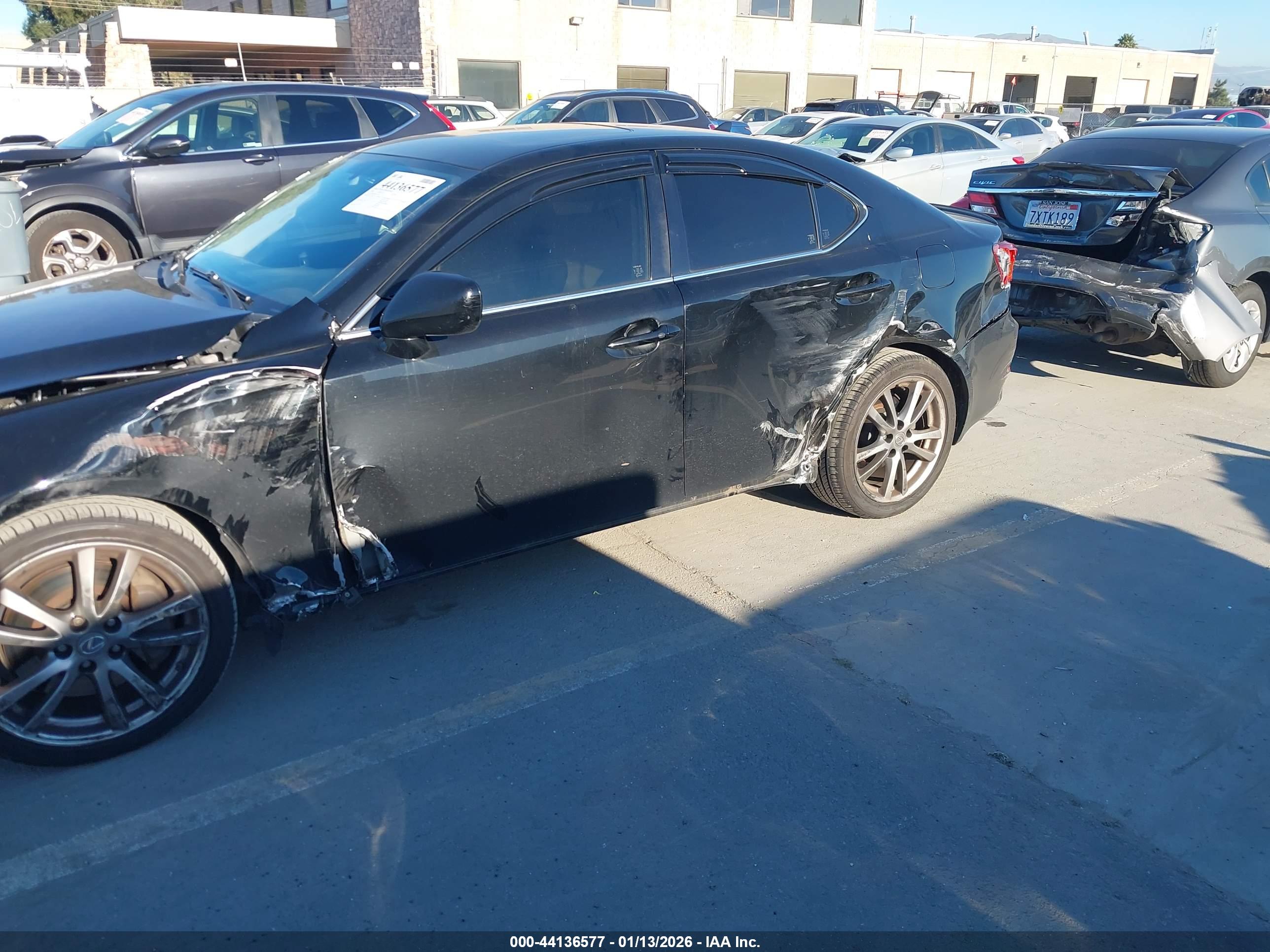 LEXUS IS image 6