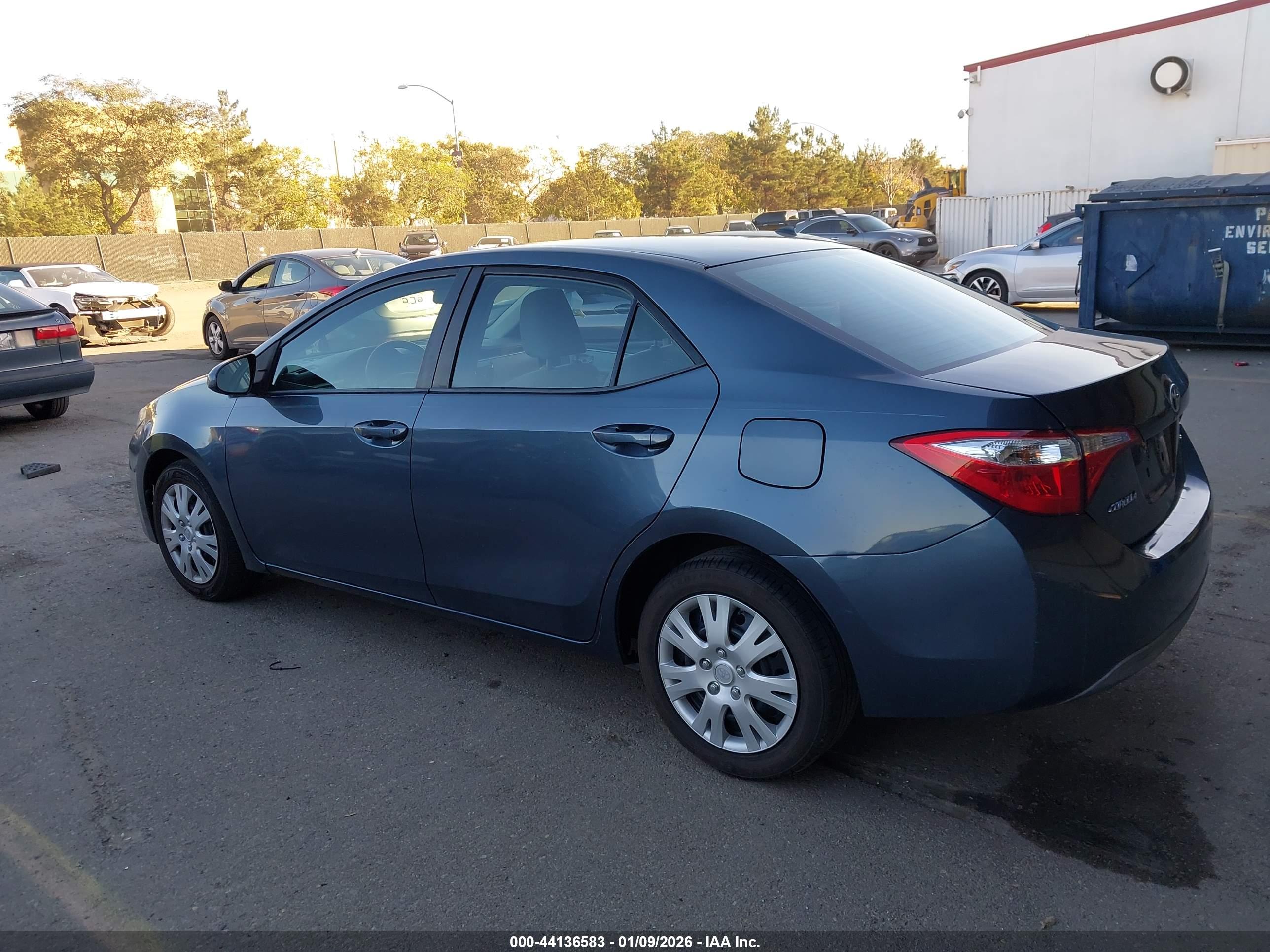 TOYOTA COROLLA image 3