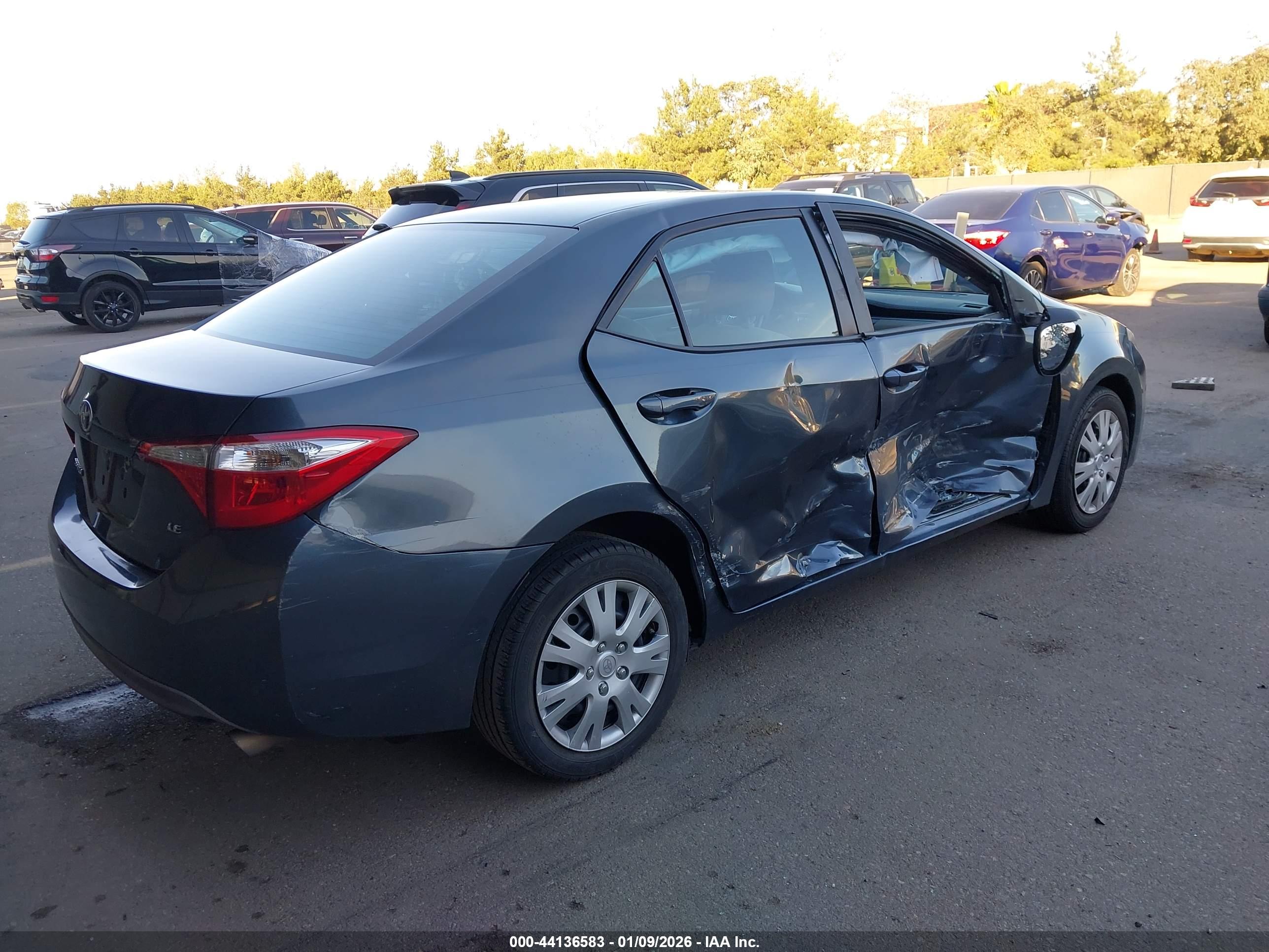 TOYOTA COROLLA image 4