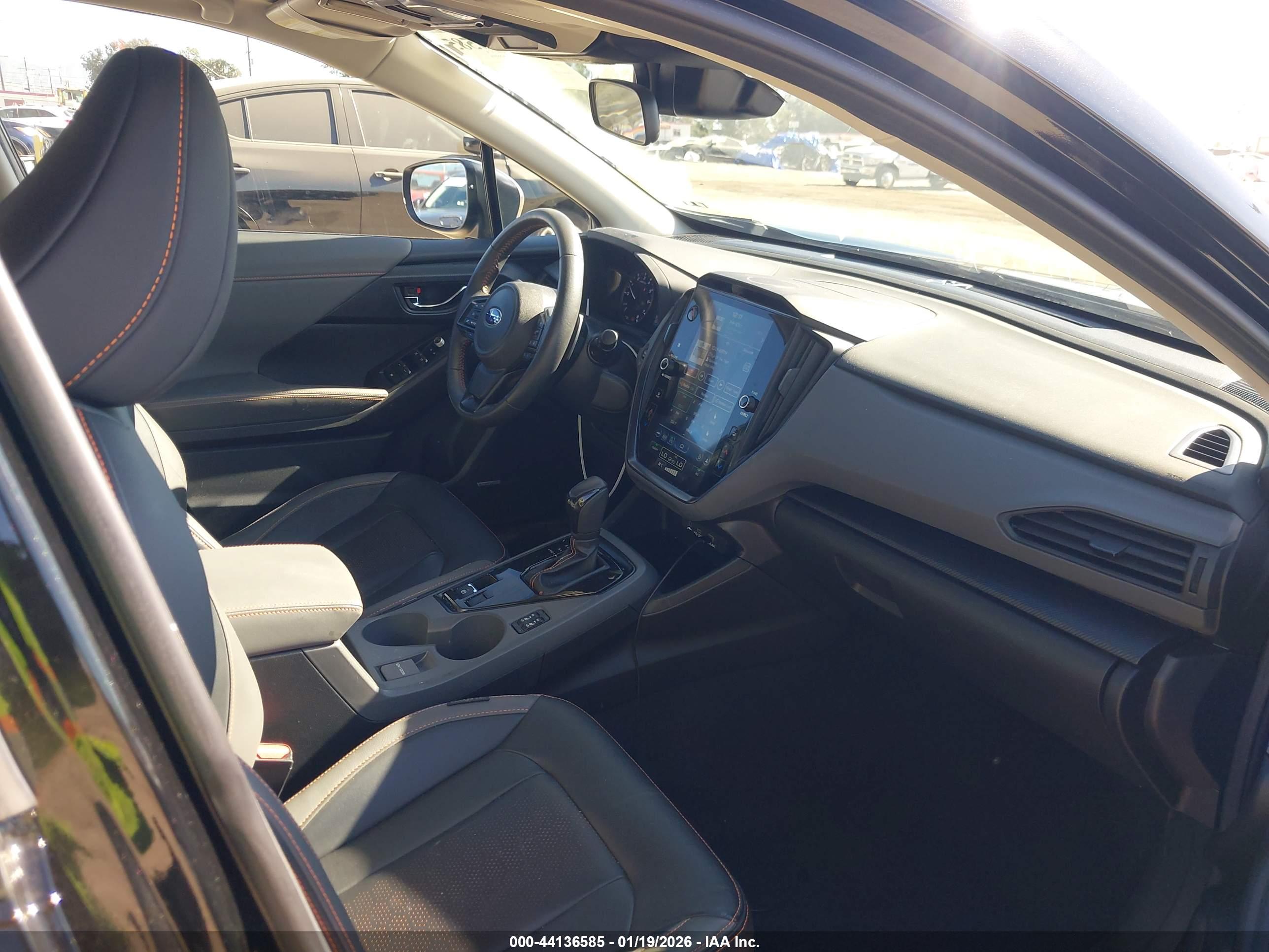 SUBARU CROSSTREK image 5