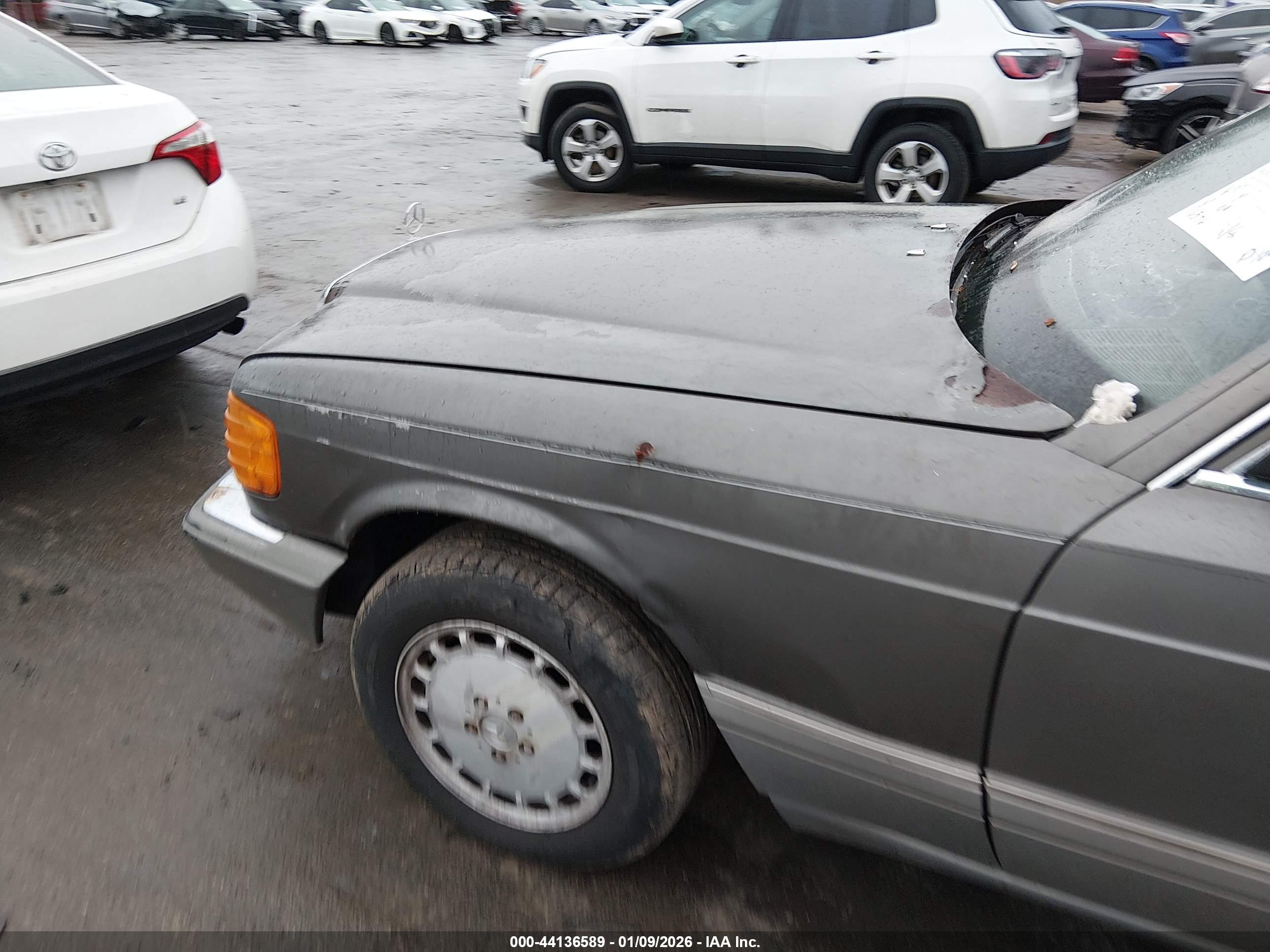 MERCEDES-BENZ 300 image 6