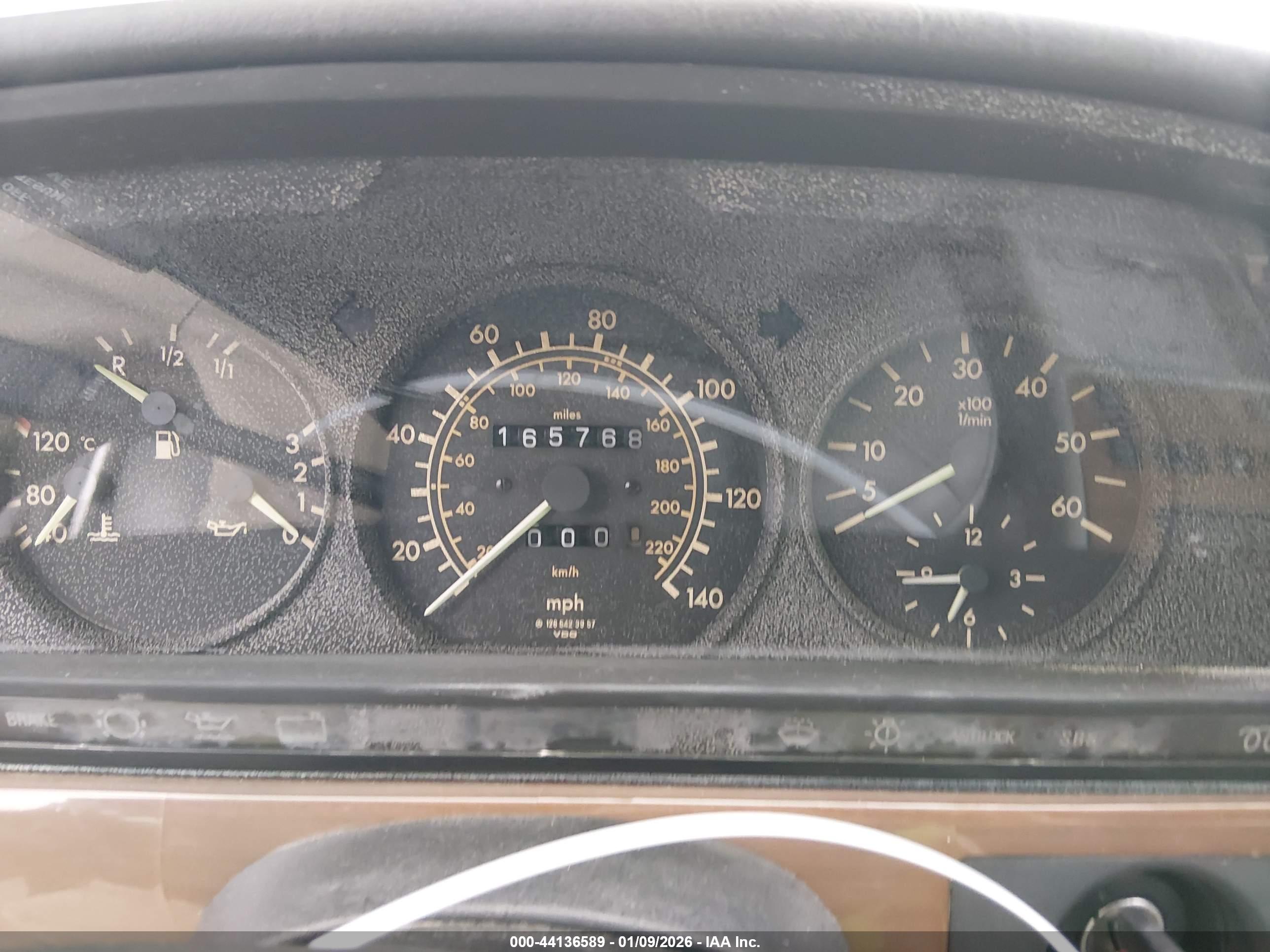 MERCEDES-BENZ 300 image 7