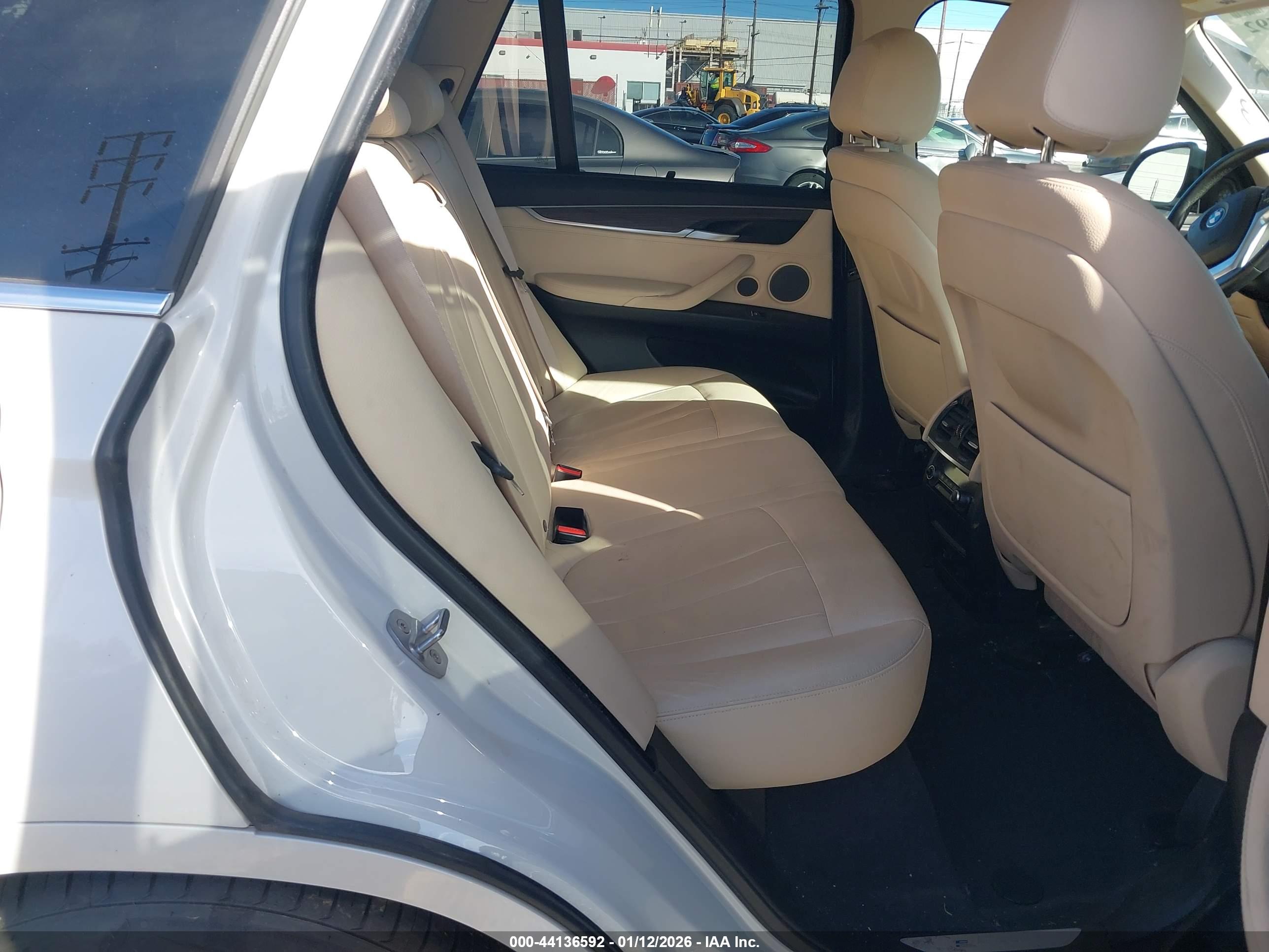 BMW X5 image 8