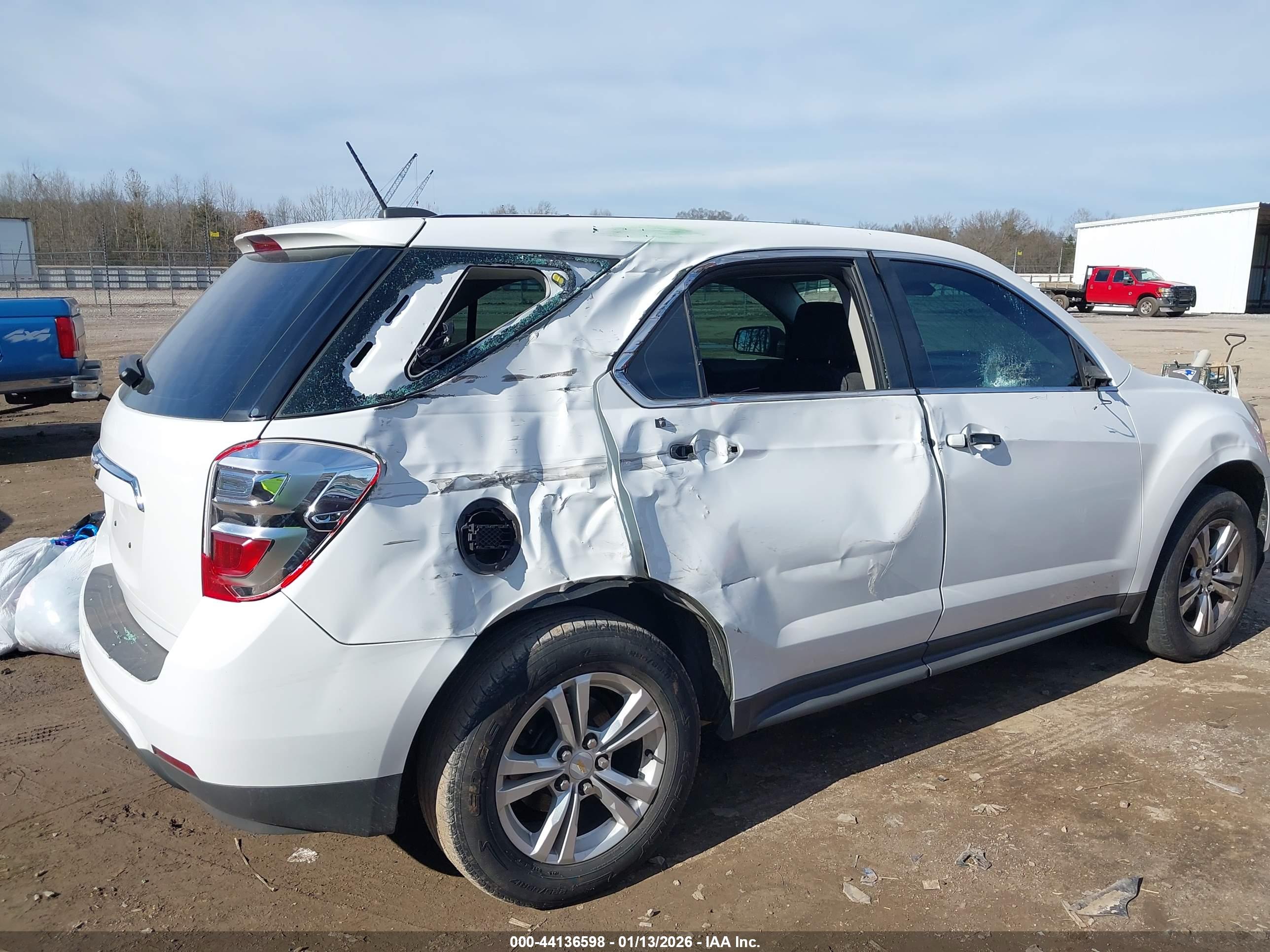CHEVROLET EQUINOX image 6