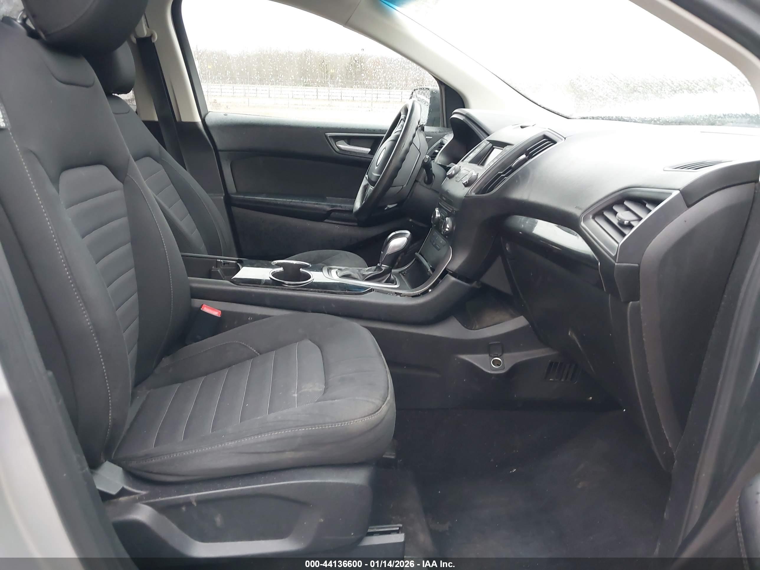 FORD EDGE image 5