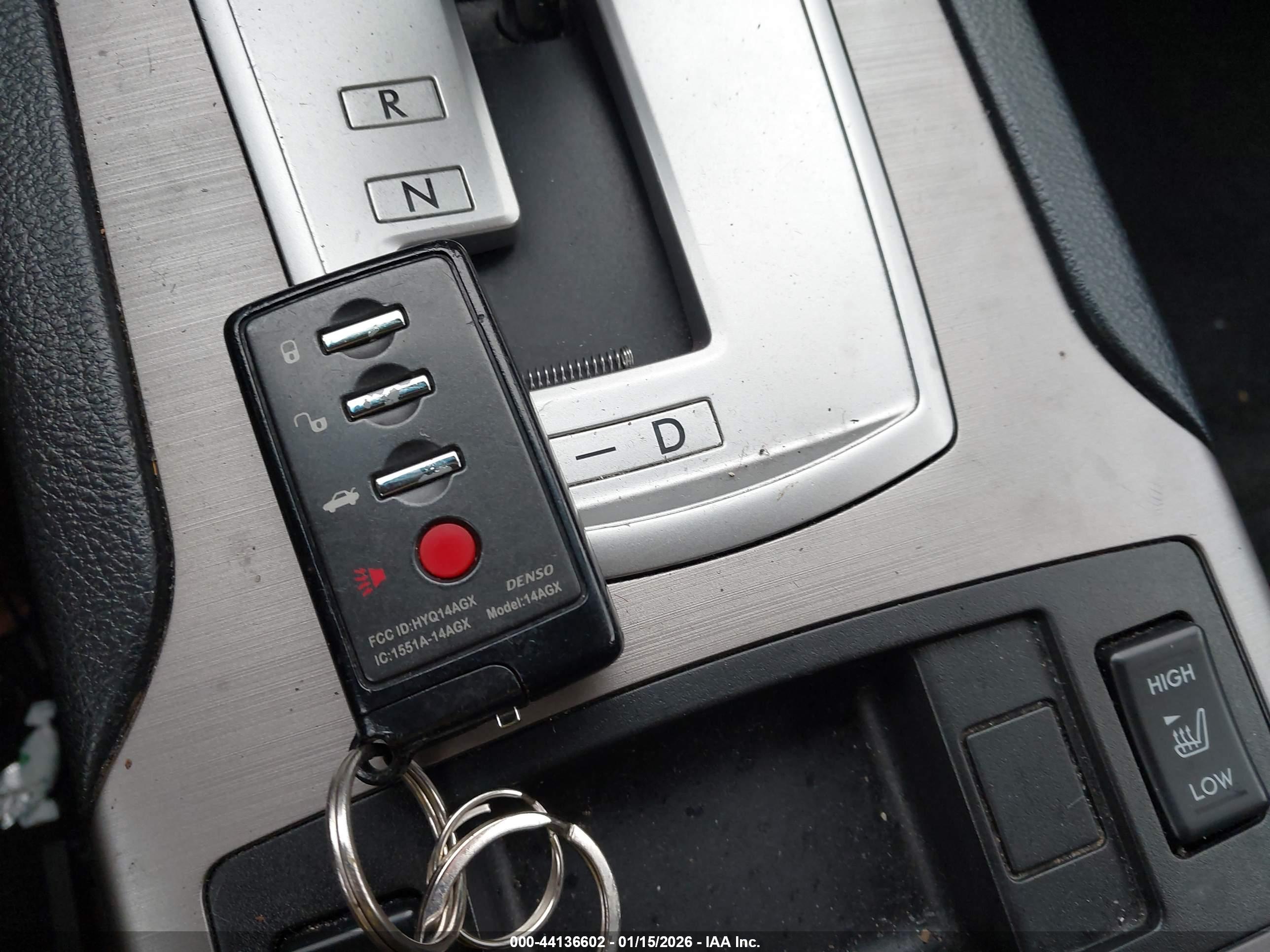 SUBARU OUTBACK image 11