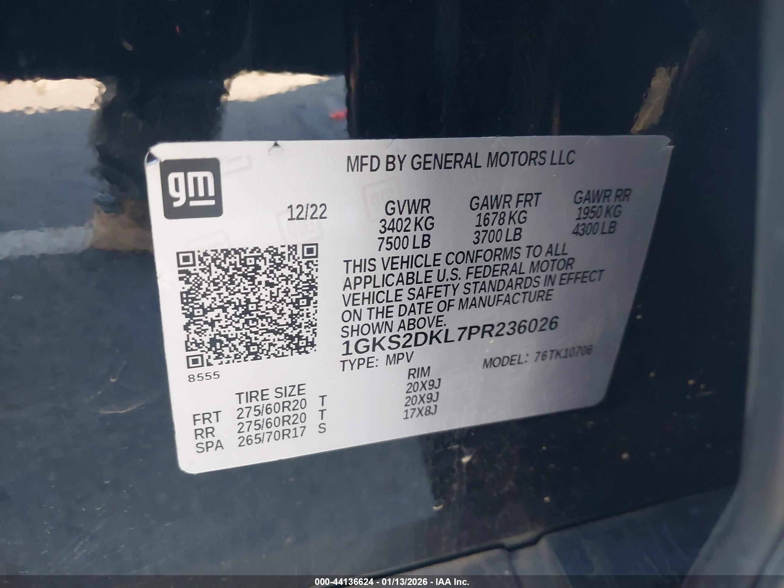 GMC YUKON image 9