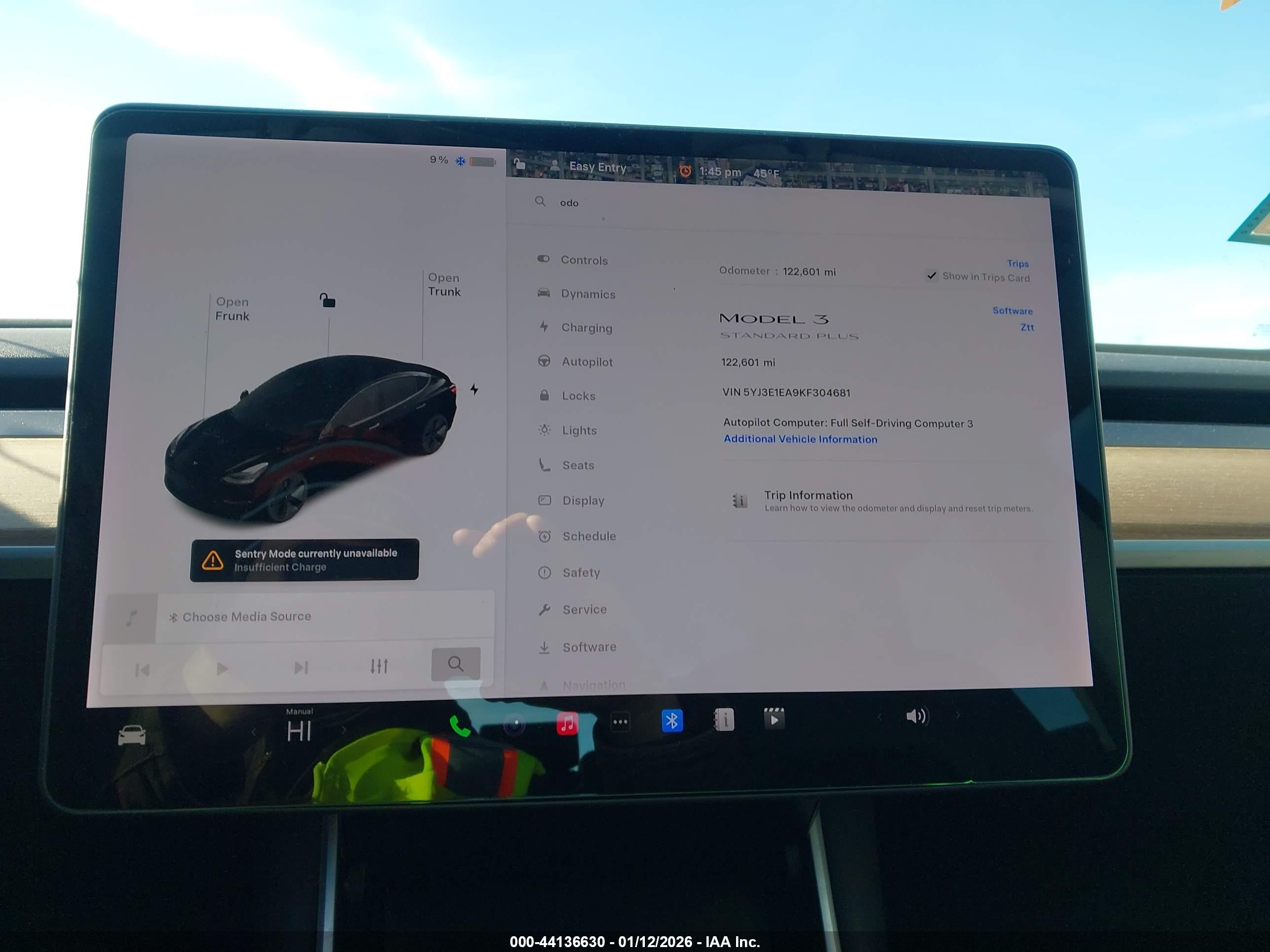 TESLA MODEL image 7