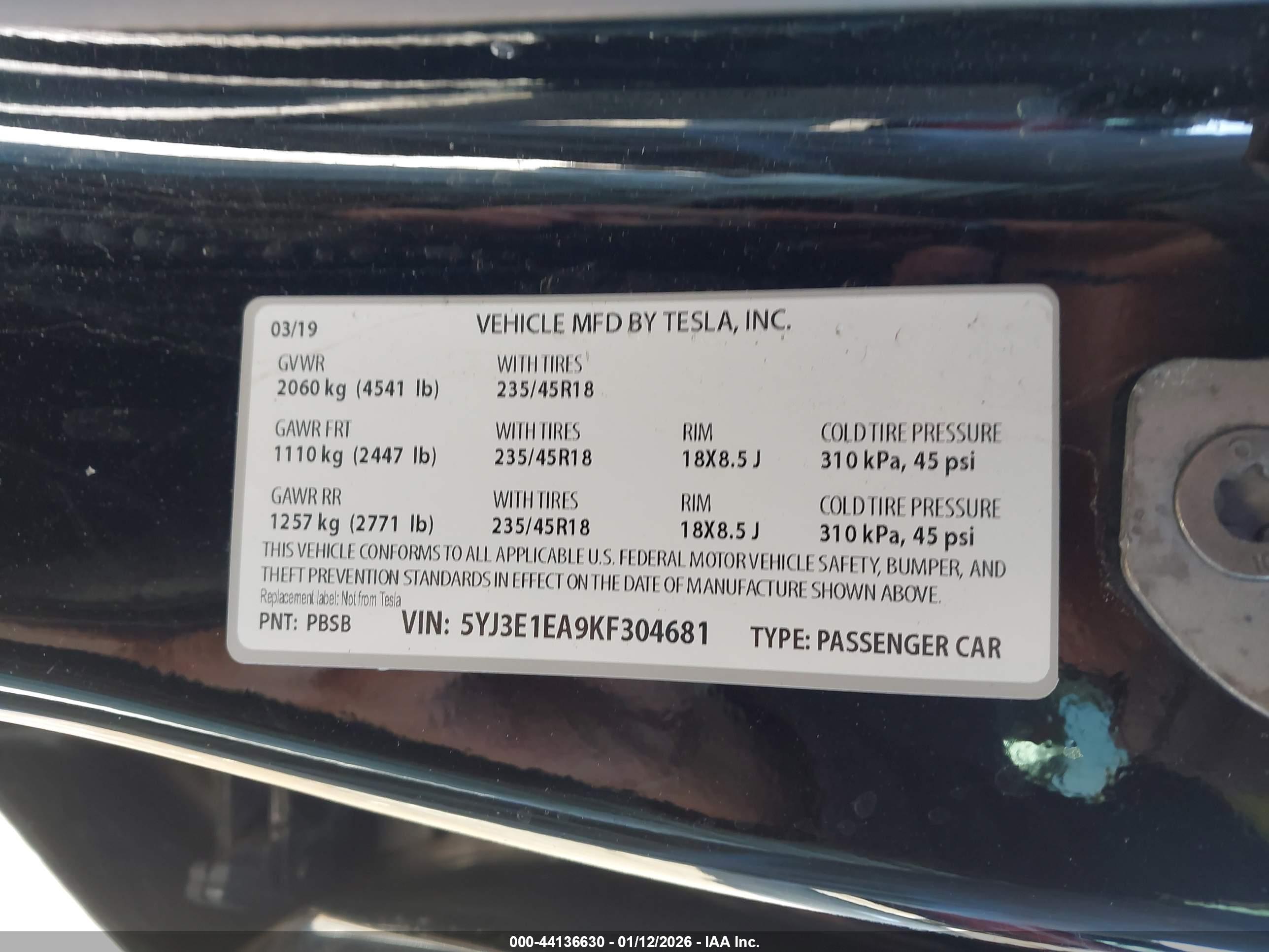 TESLA MODEL image 9