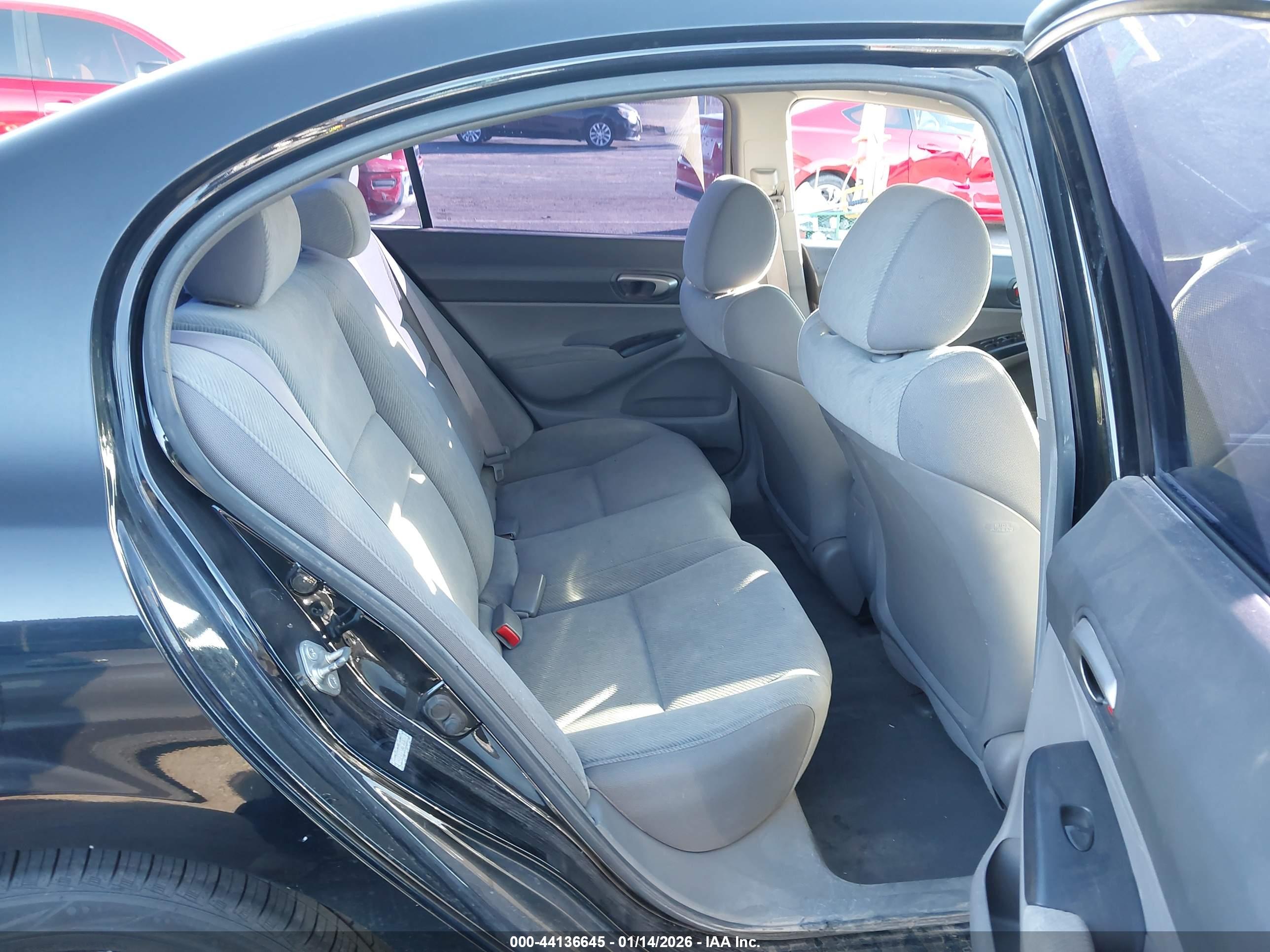 HONDA CIVIC image 8
