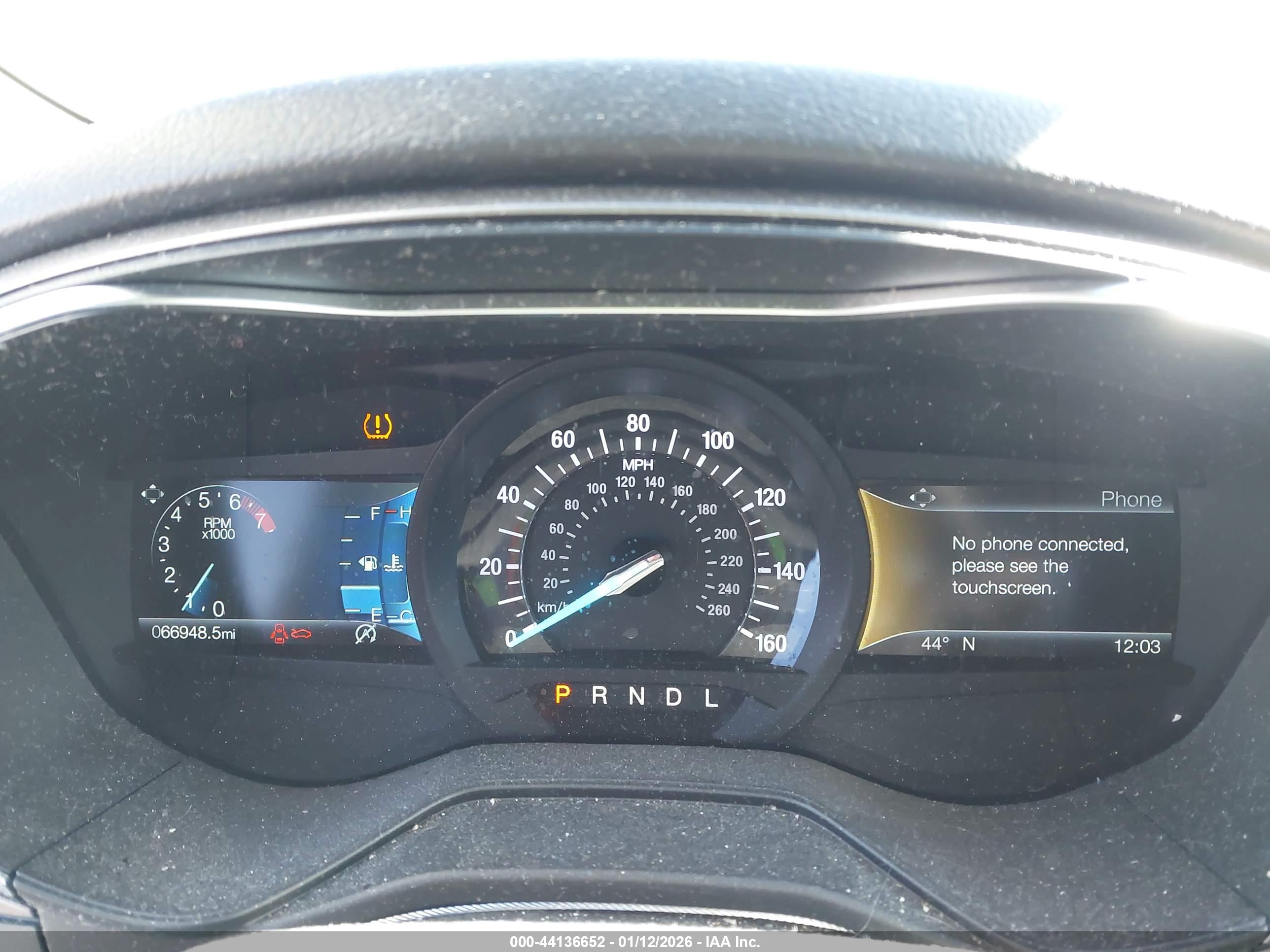 FORD FUSION image 7