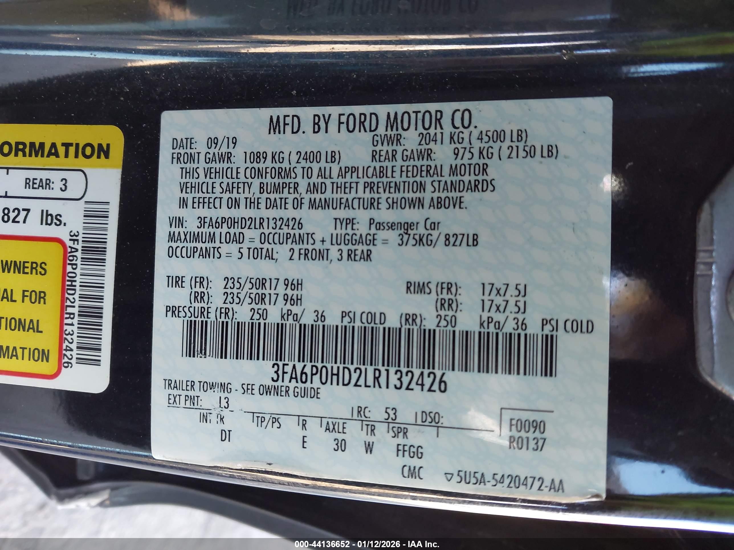 FORD FUSION image 9