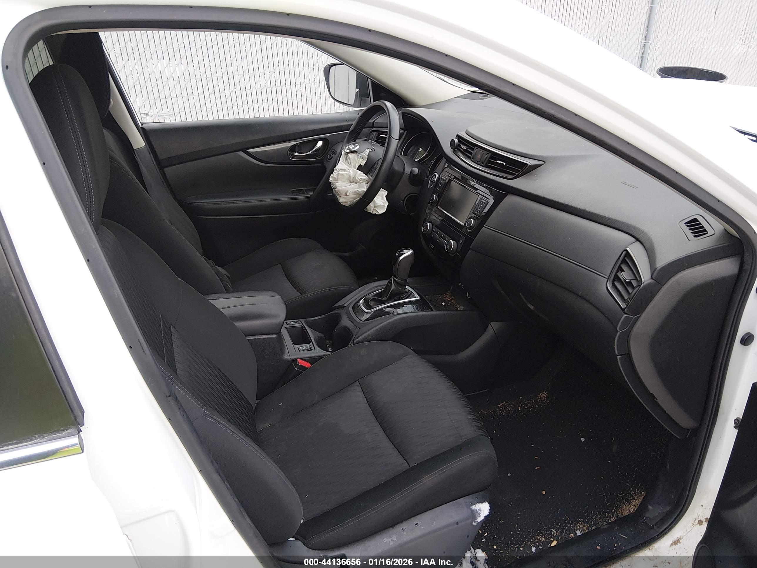 NISSAN ROGUE image 5