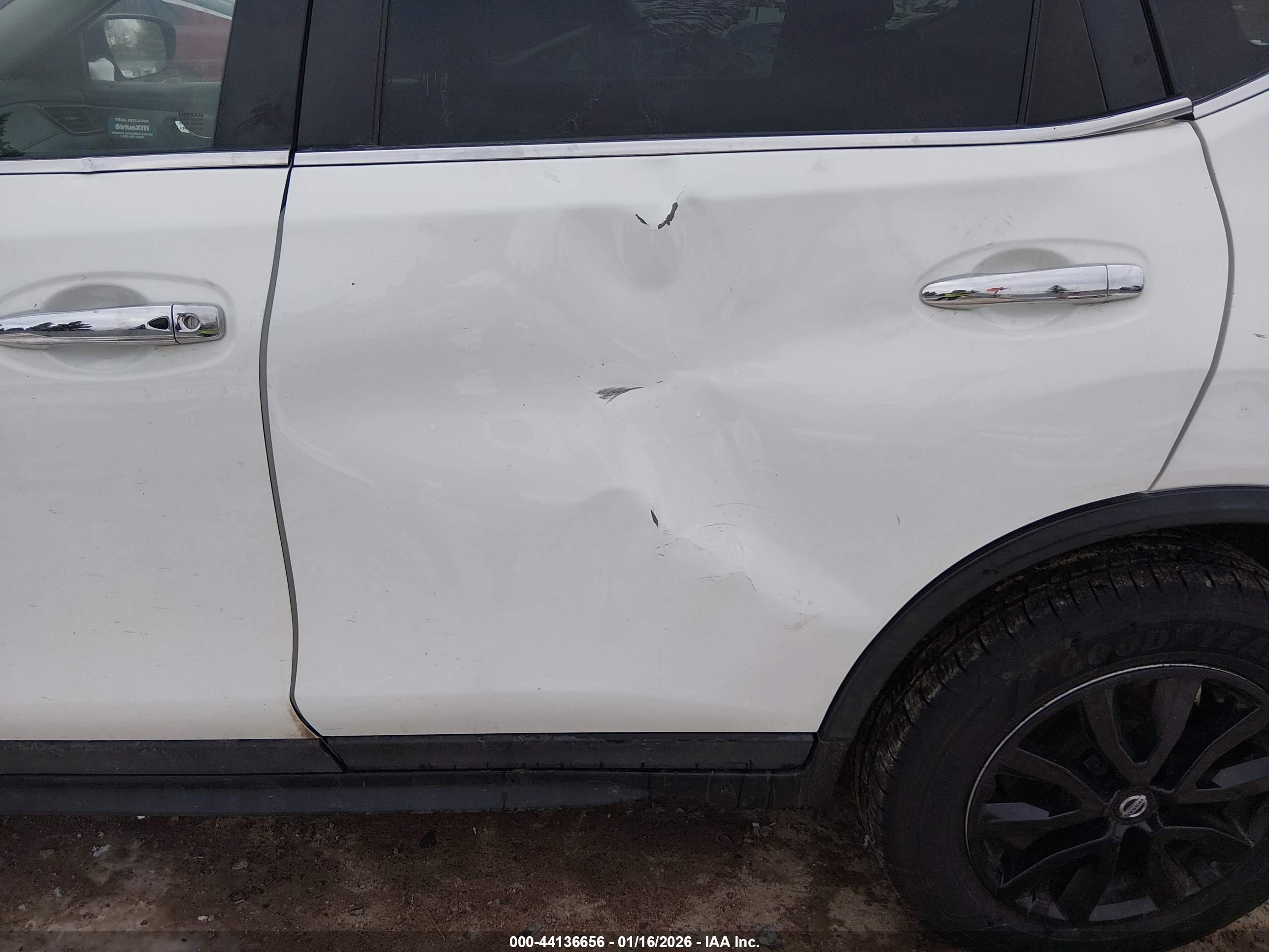 NISSAN ROGUE image 6