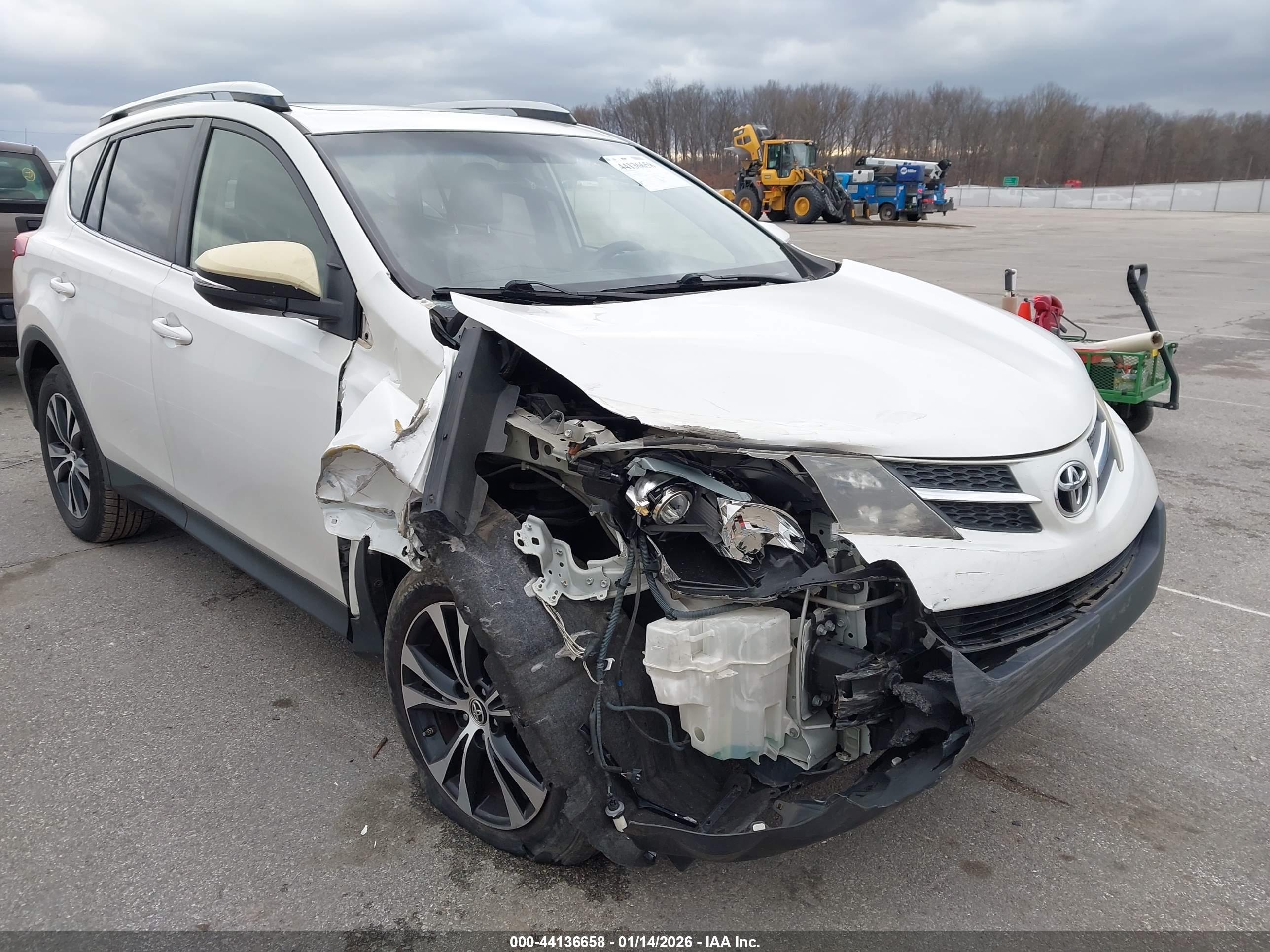 TOYOTA RAV4 image 6