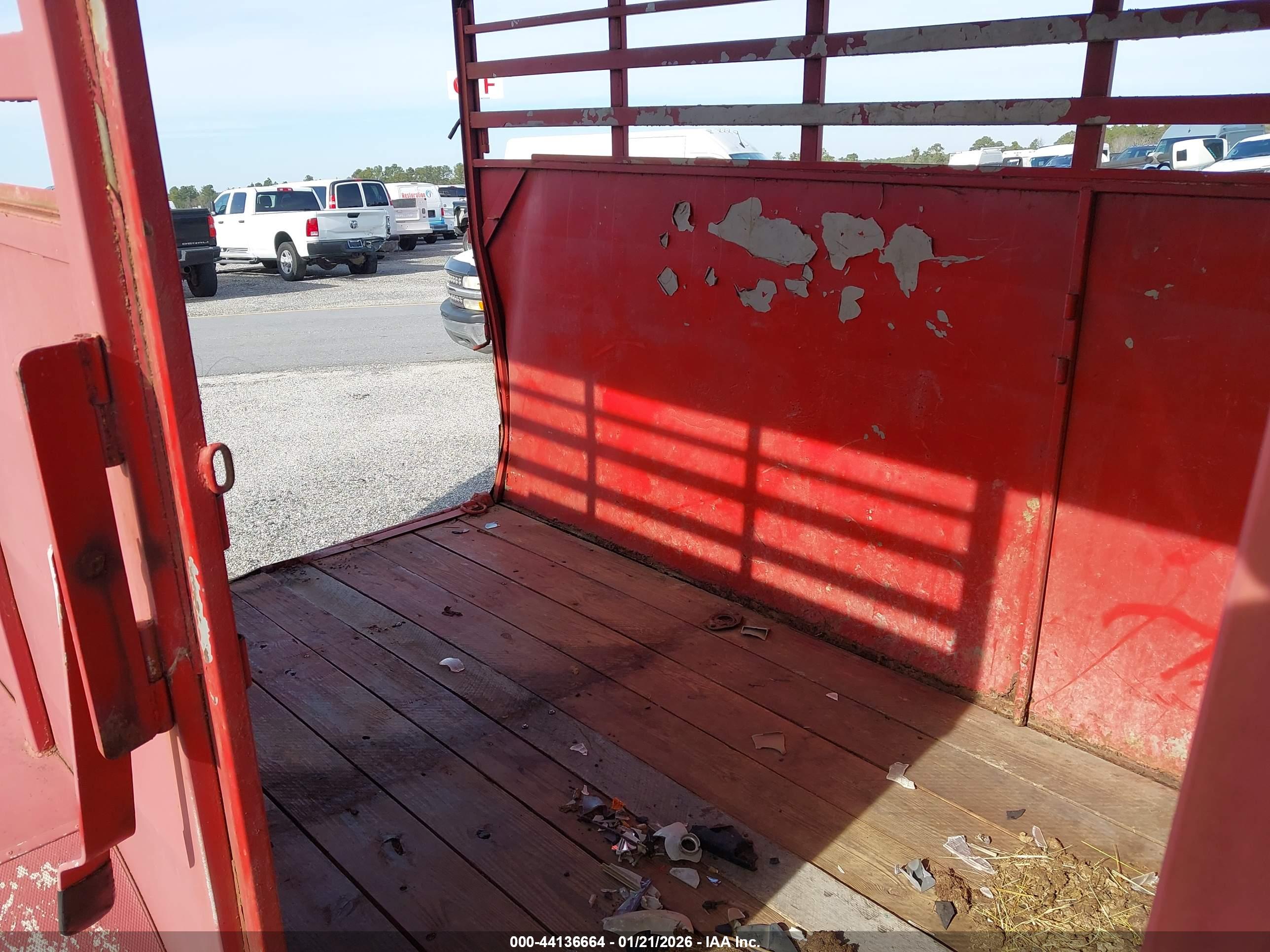 CHAPARRAL TRAILERS image 8