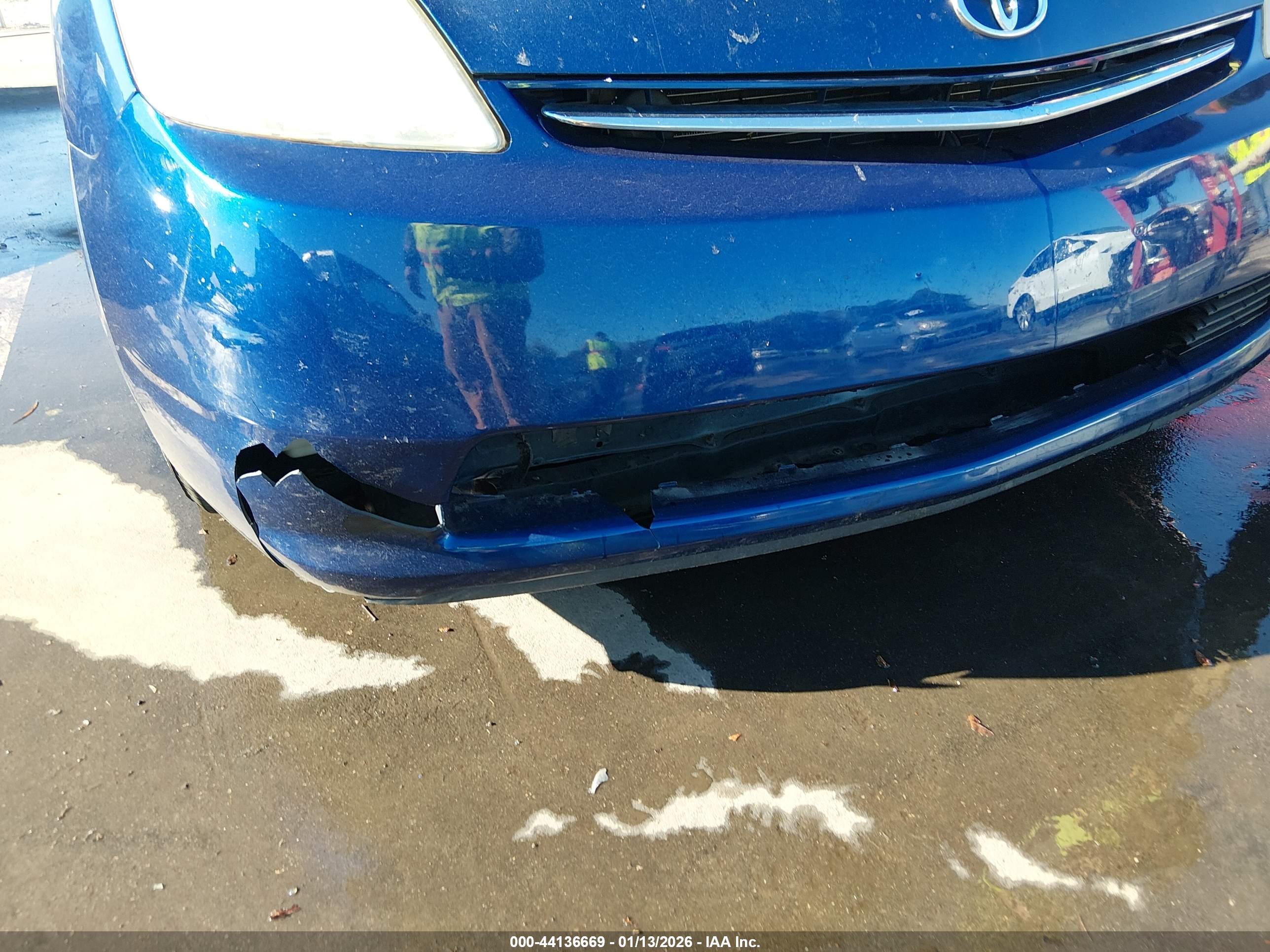 TOYOTA PRIUS image 6