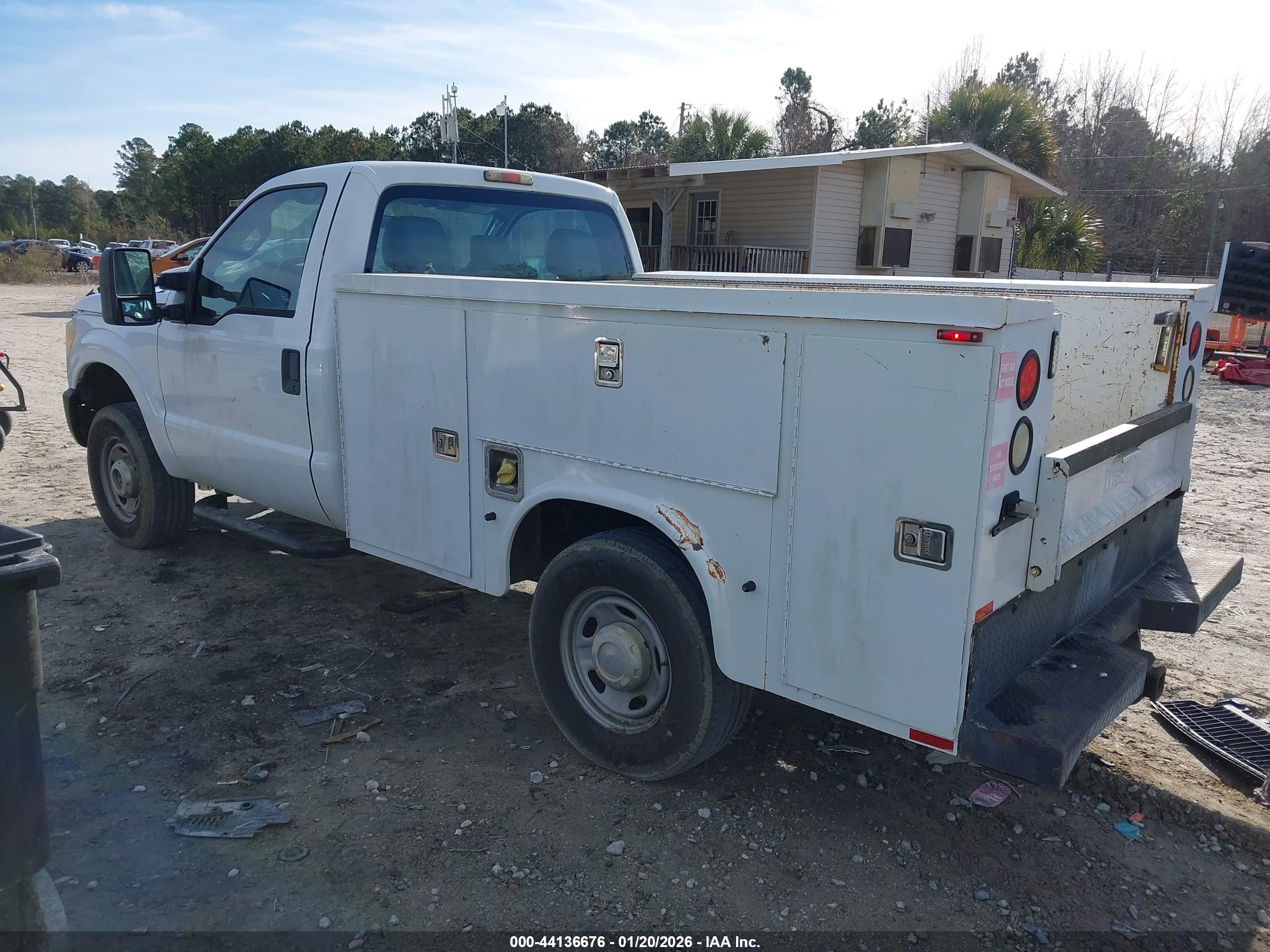 FORD F-250 image 3