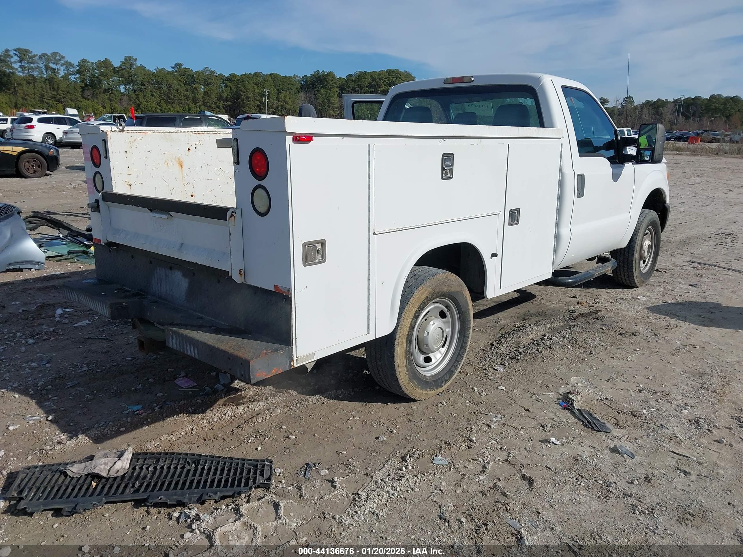 FORD F-250 image 4