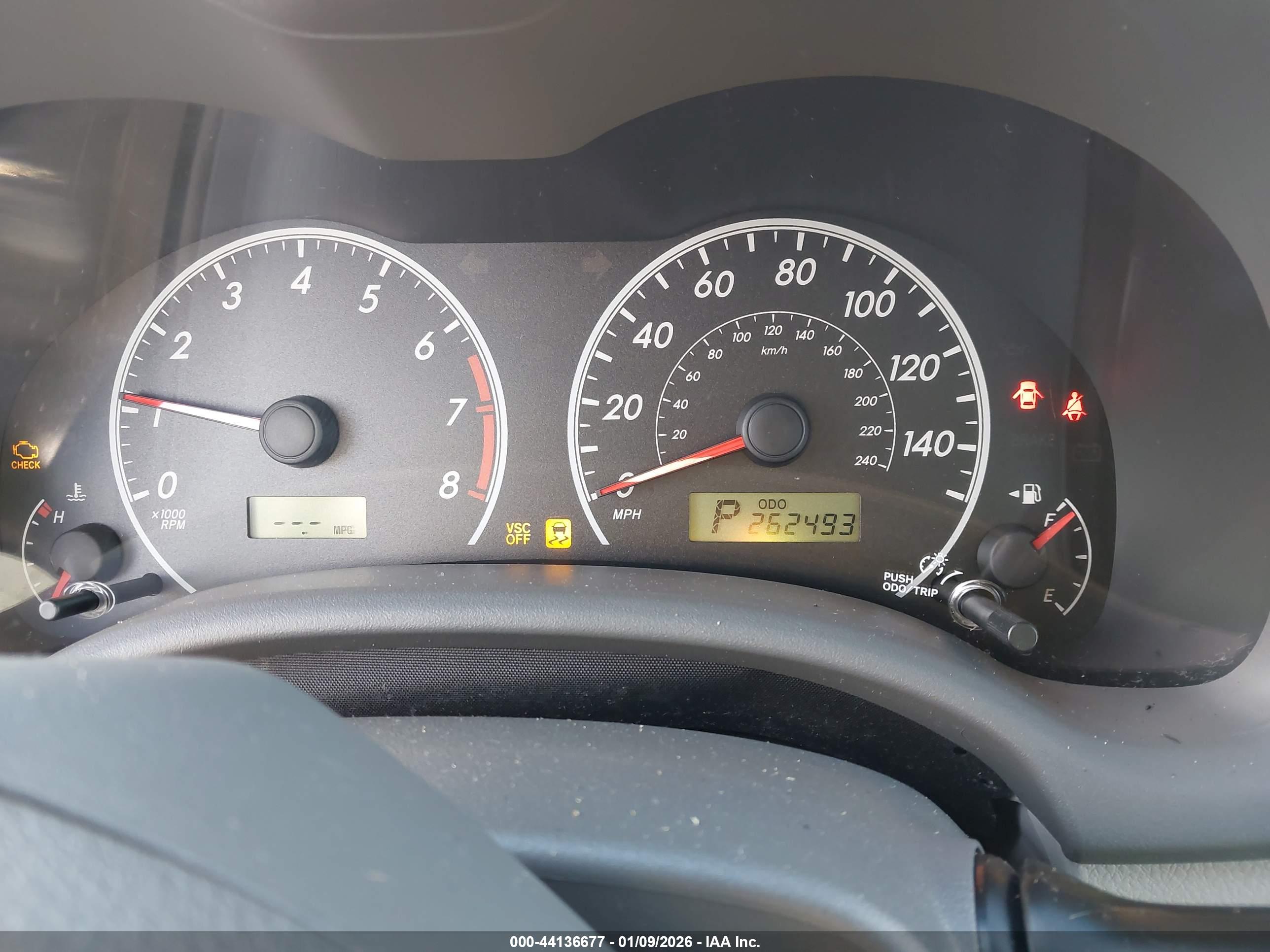 TOYOTA COROLLA image 7
