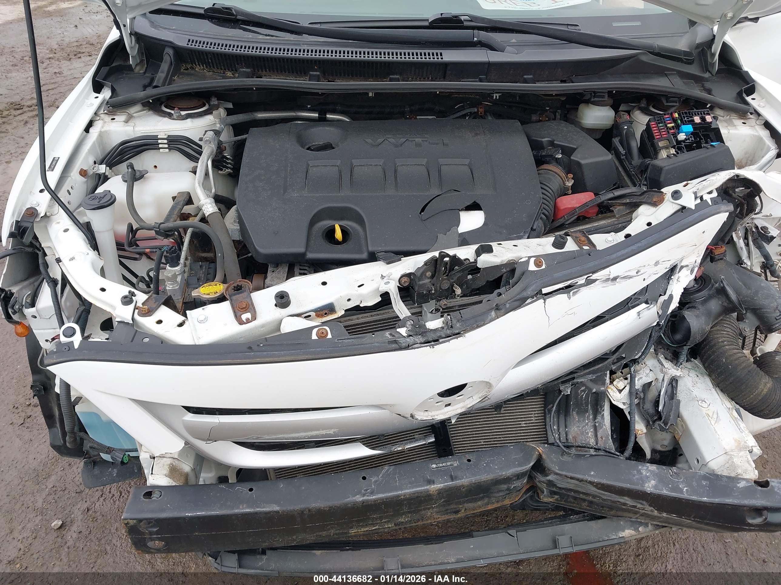 TOYOTA COROLLA image 10