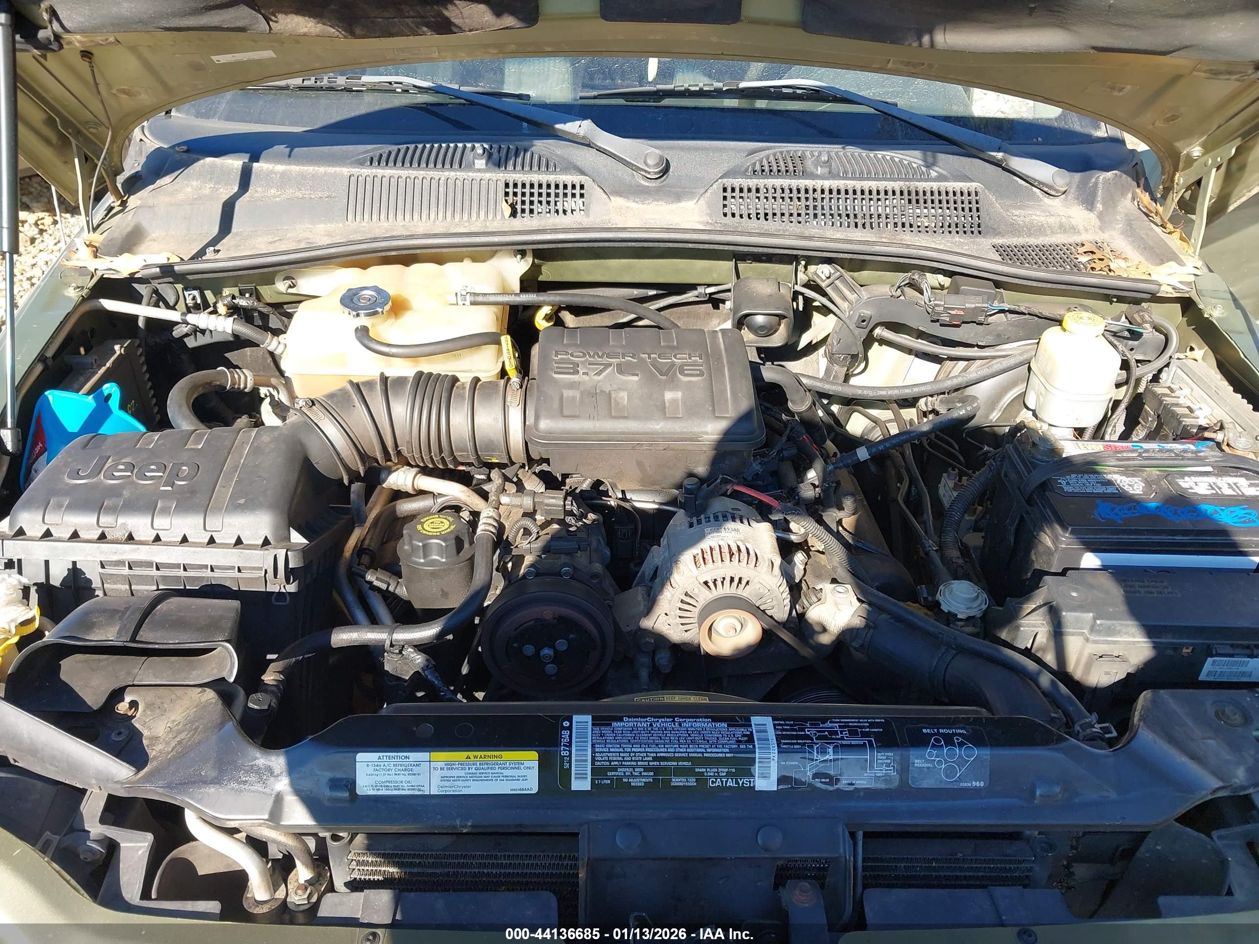 JEEP LIBERTY image 10