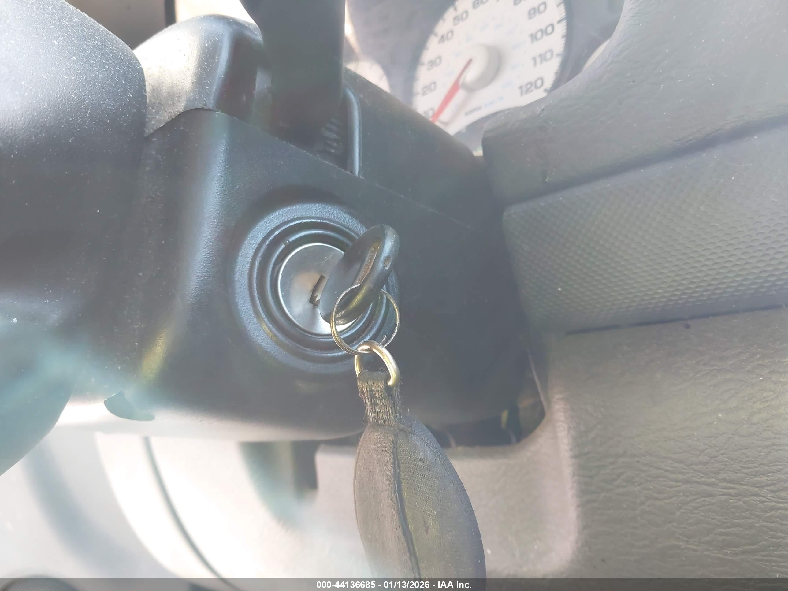 JEEP LIBERTY image 11