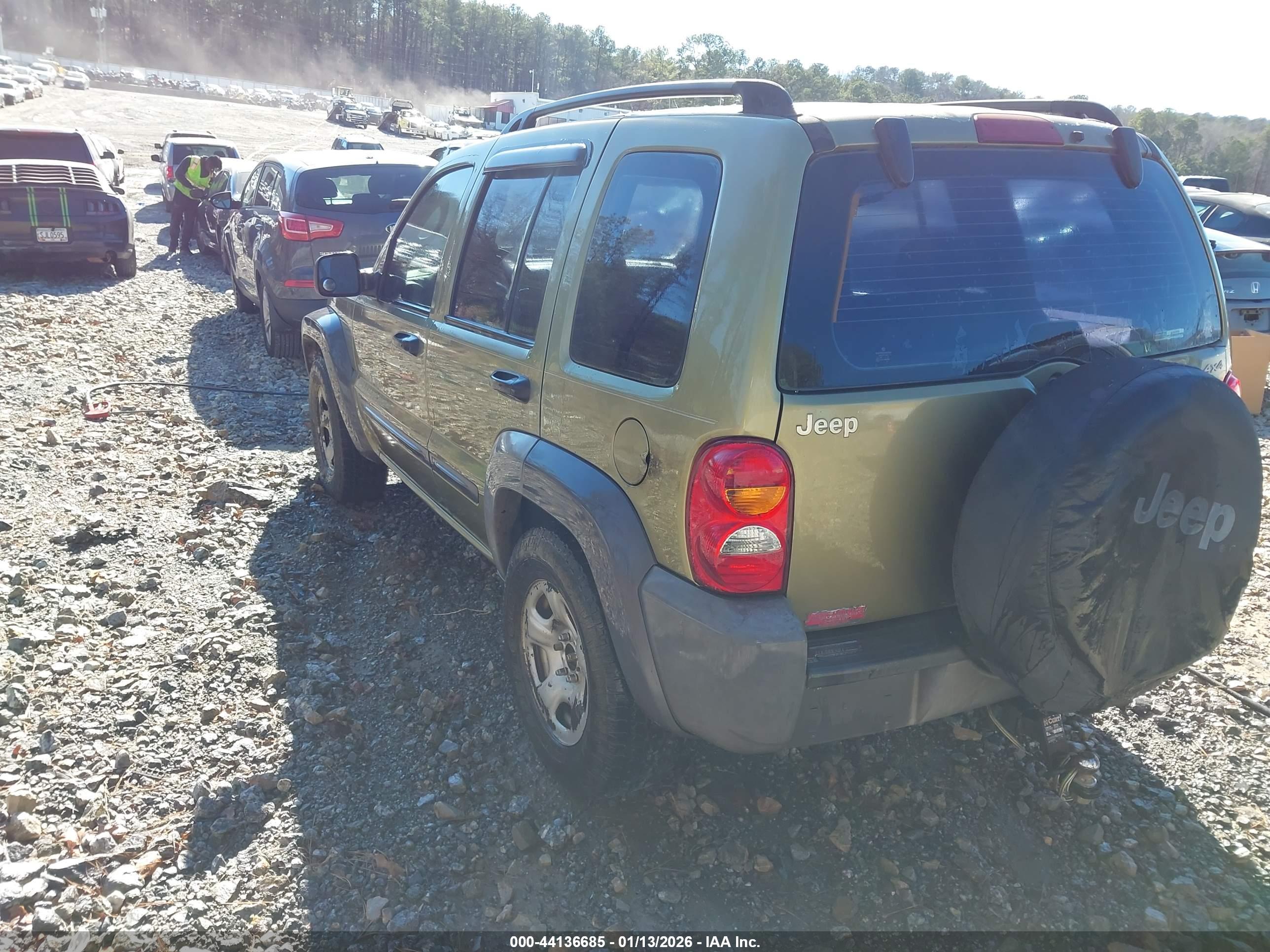 JEEP LIBERTY image 3