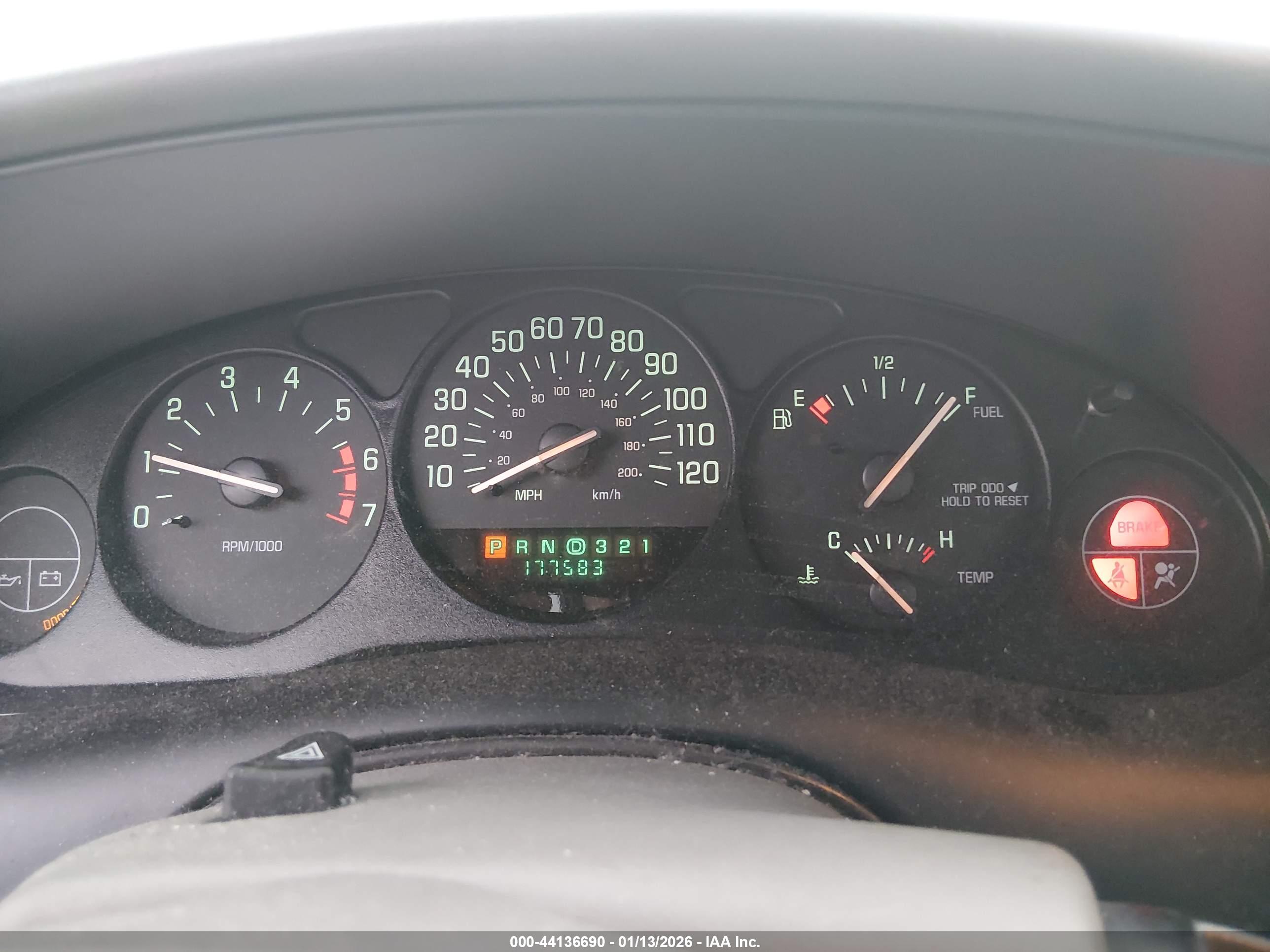 BUICK REGAL image 7