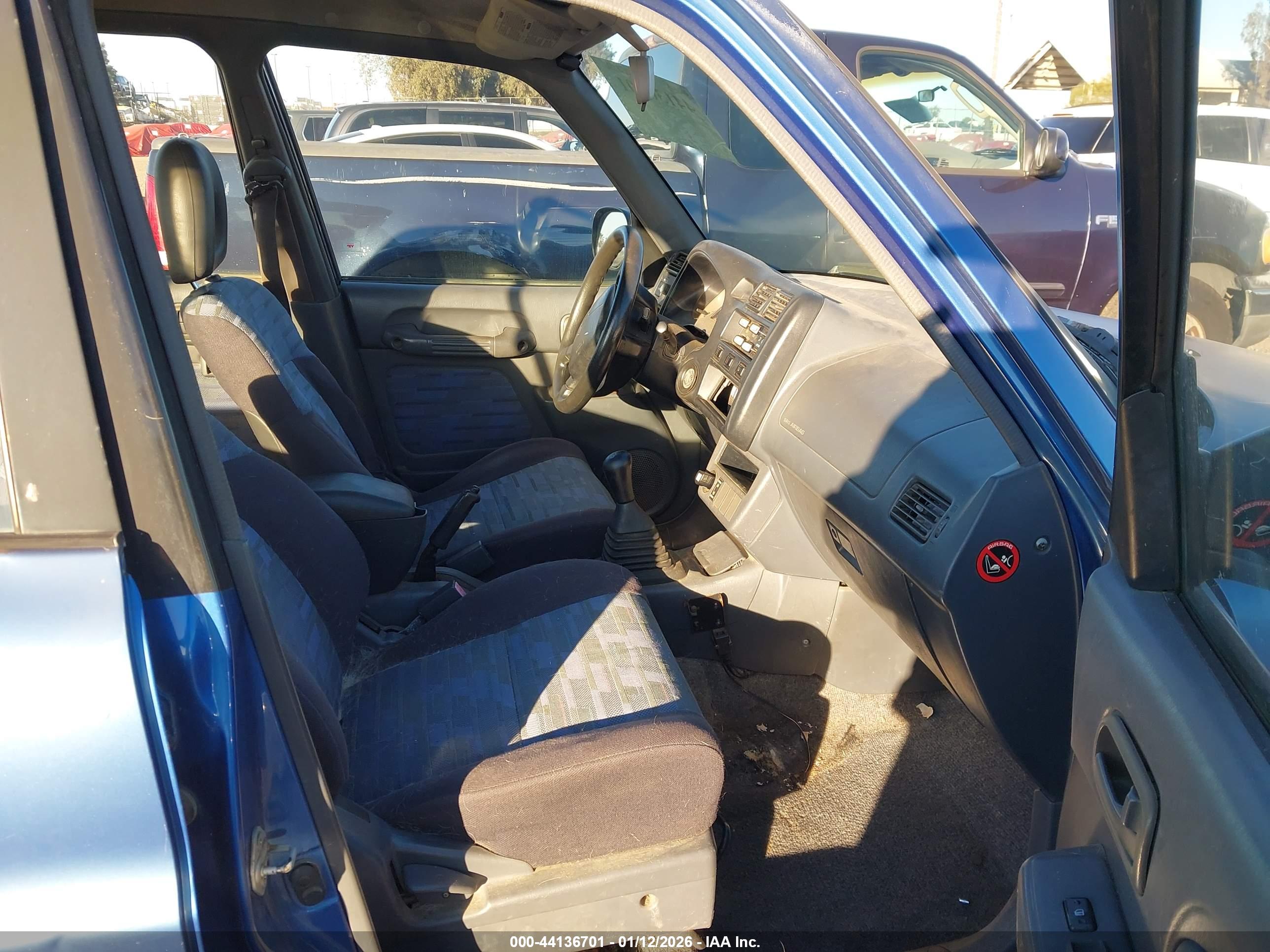 TOYOTA RAV4 image 5