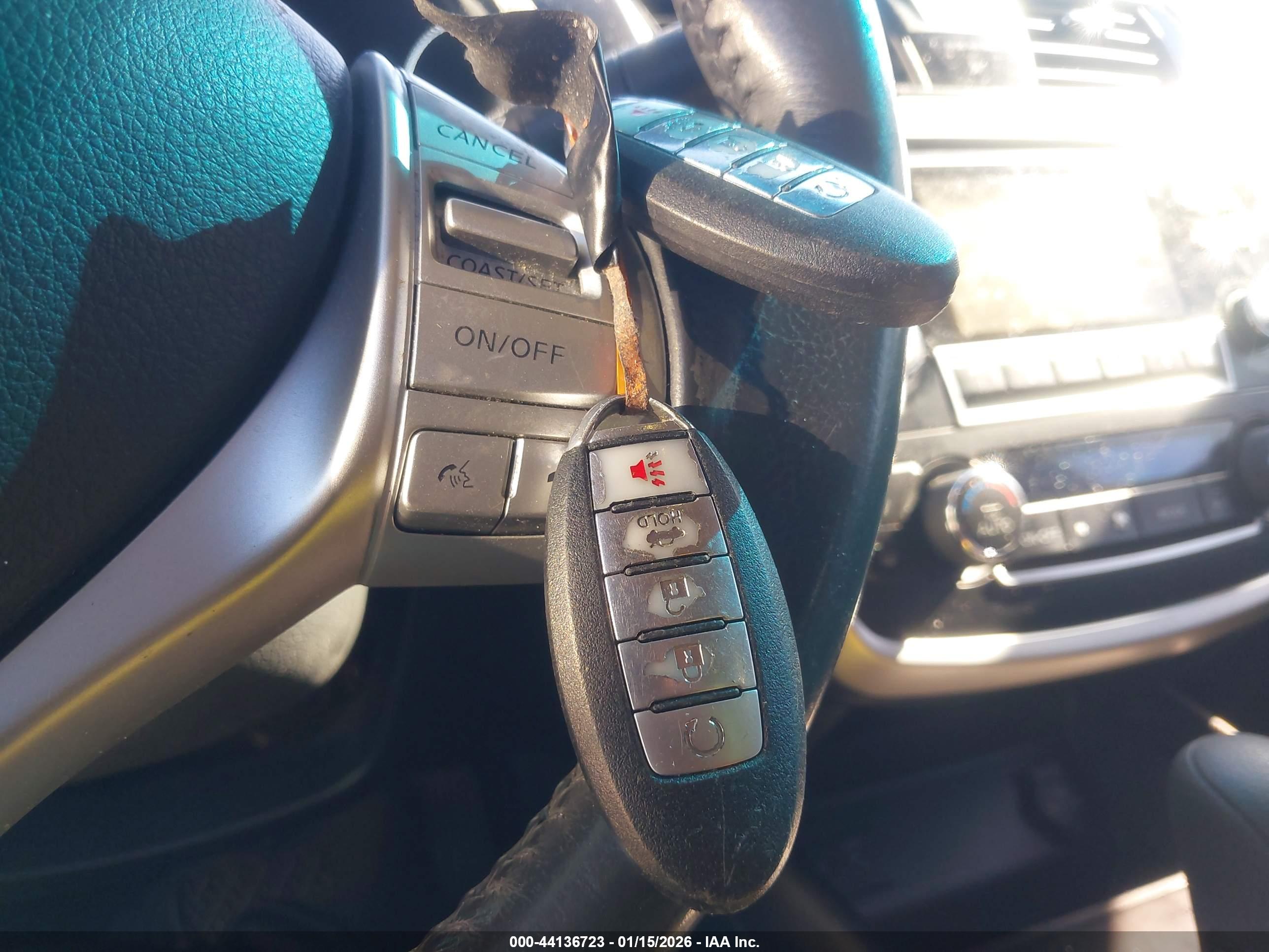 NISSAN ALTIMA image 11