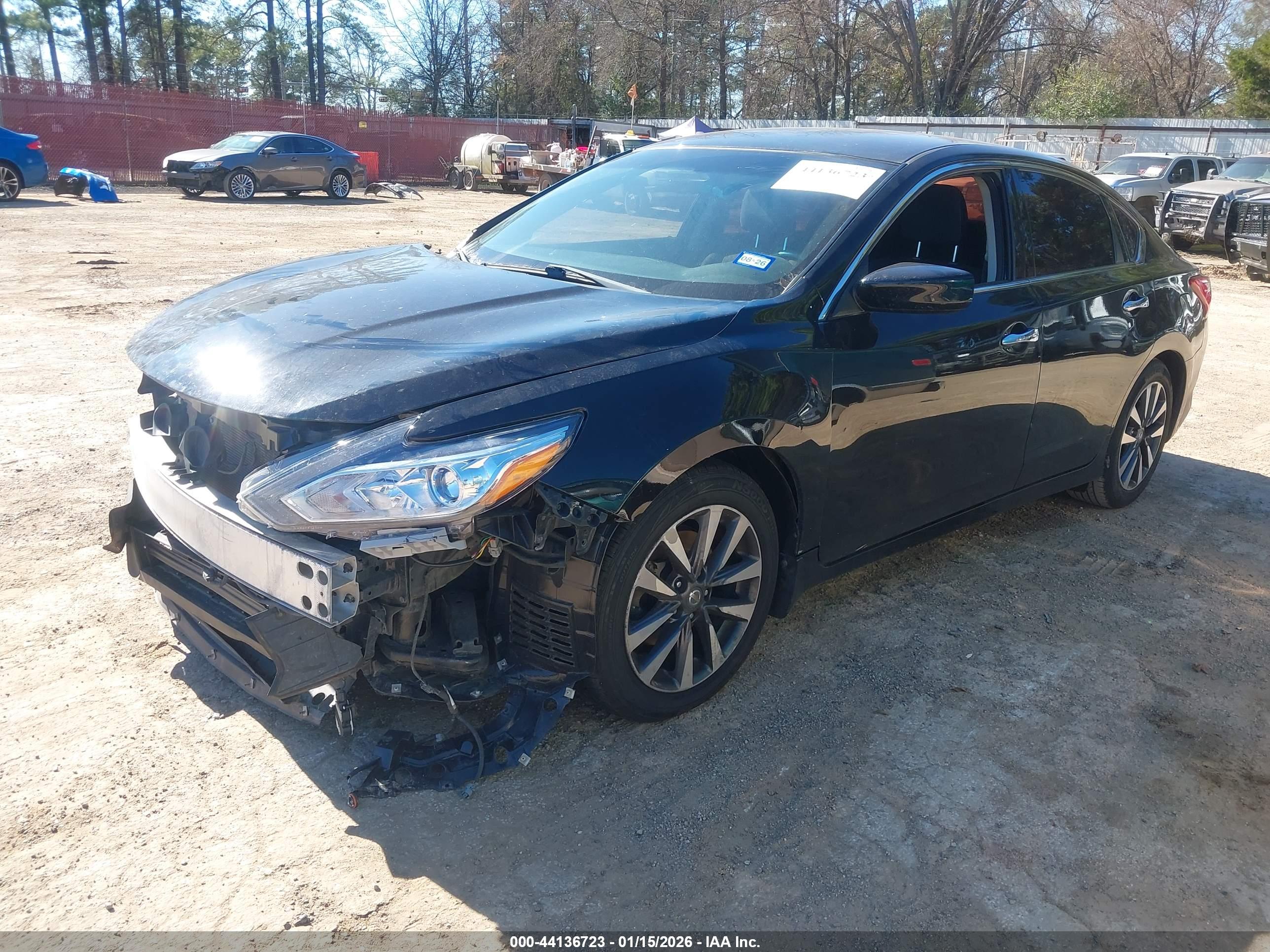 NISSAN ALTIMA image 2