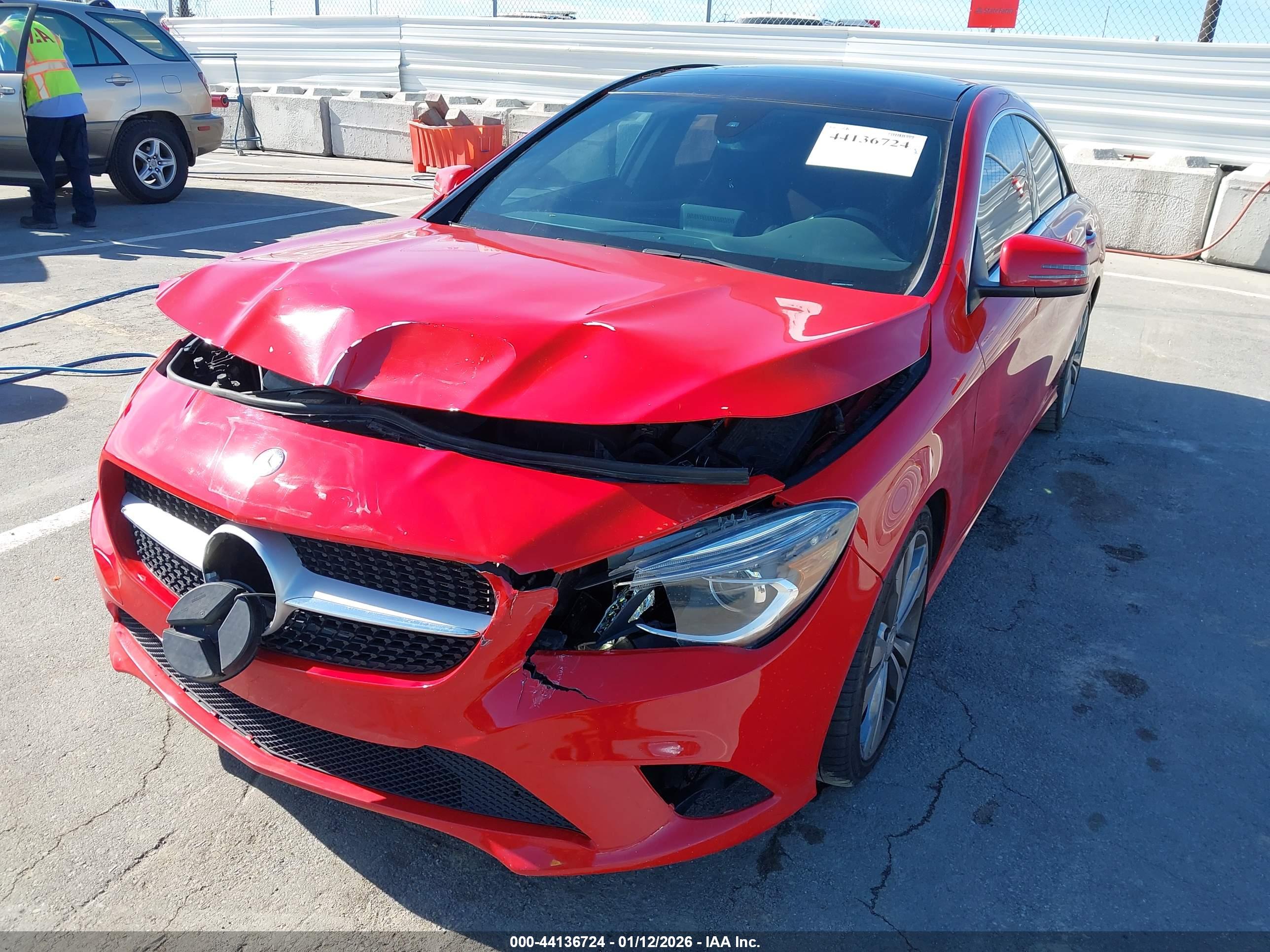 MERCEDES-BENZ CLA image 6