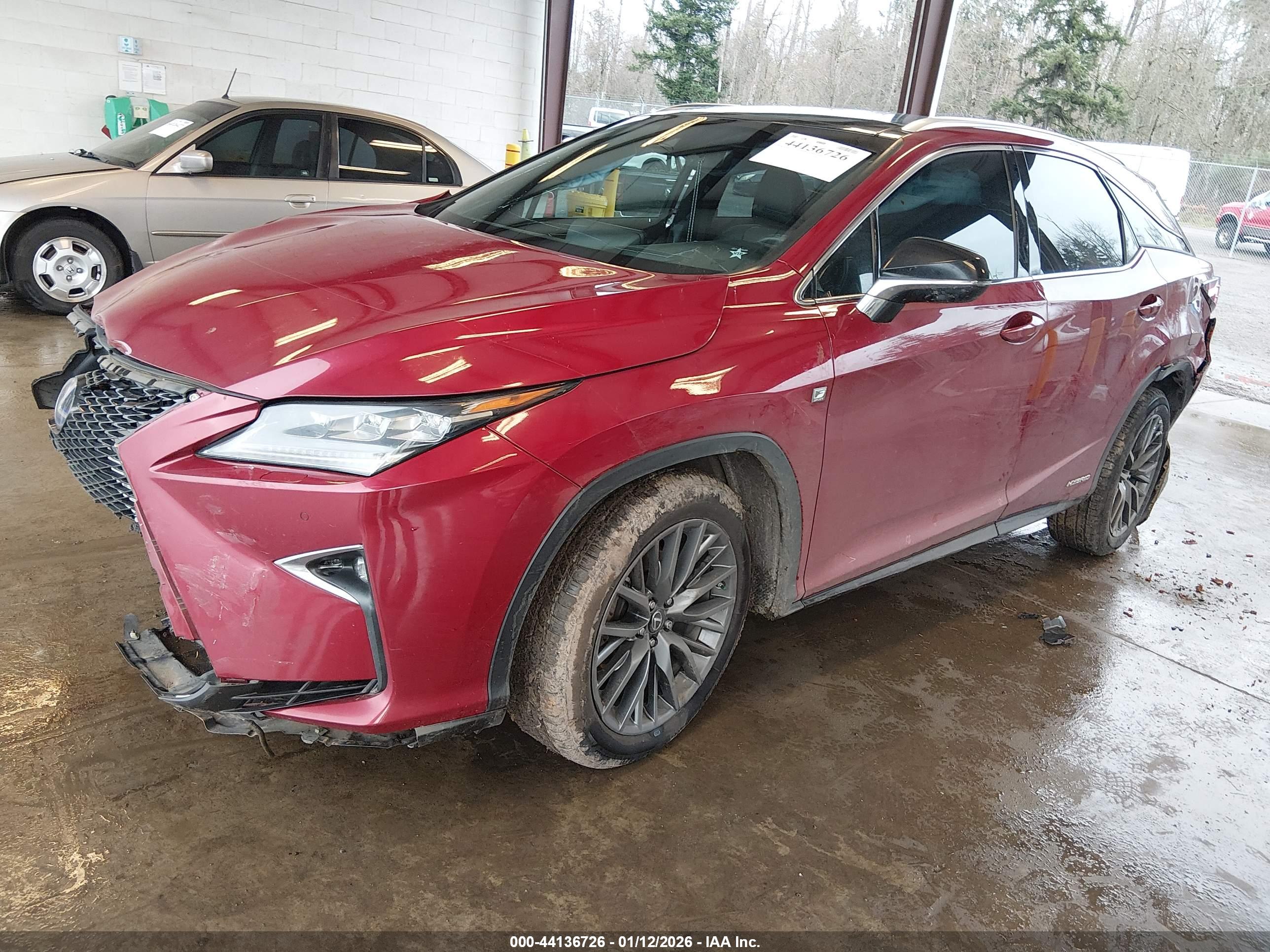 LEXUS RX image 2