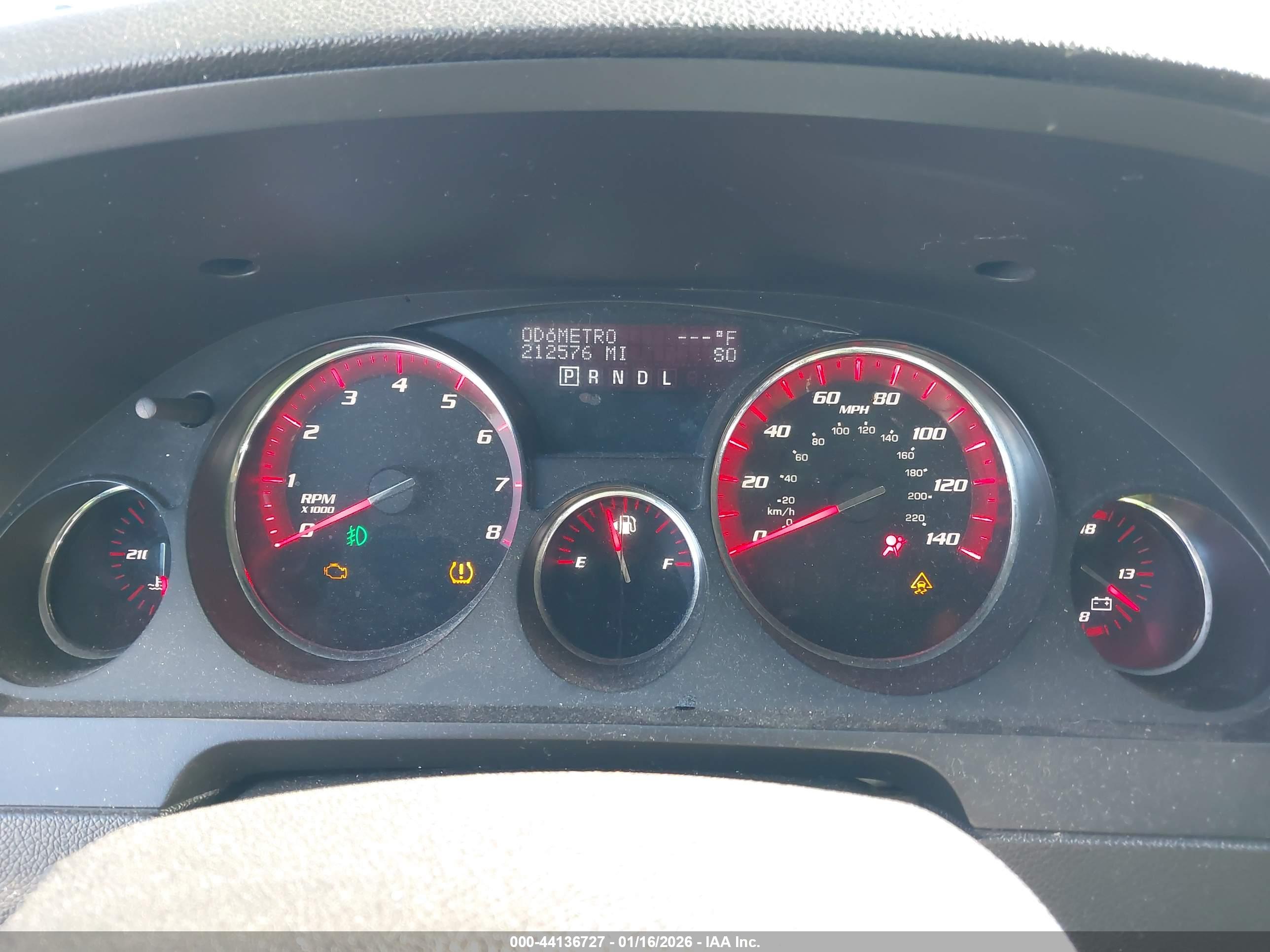 GMC ACADIA image 7