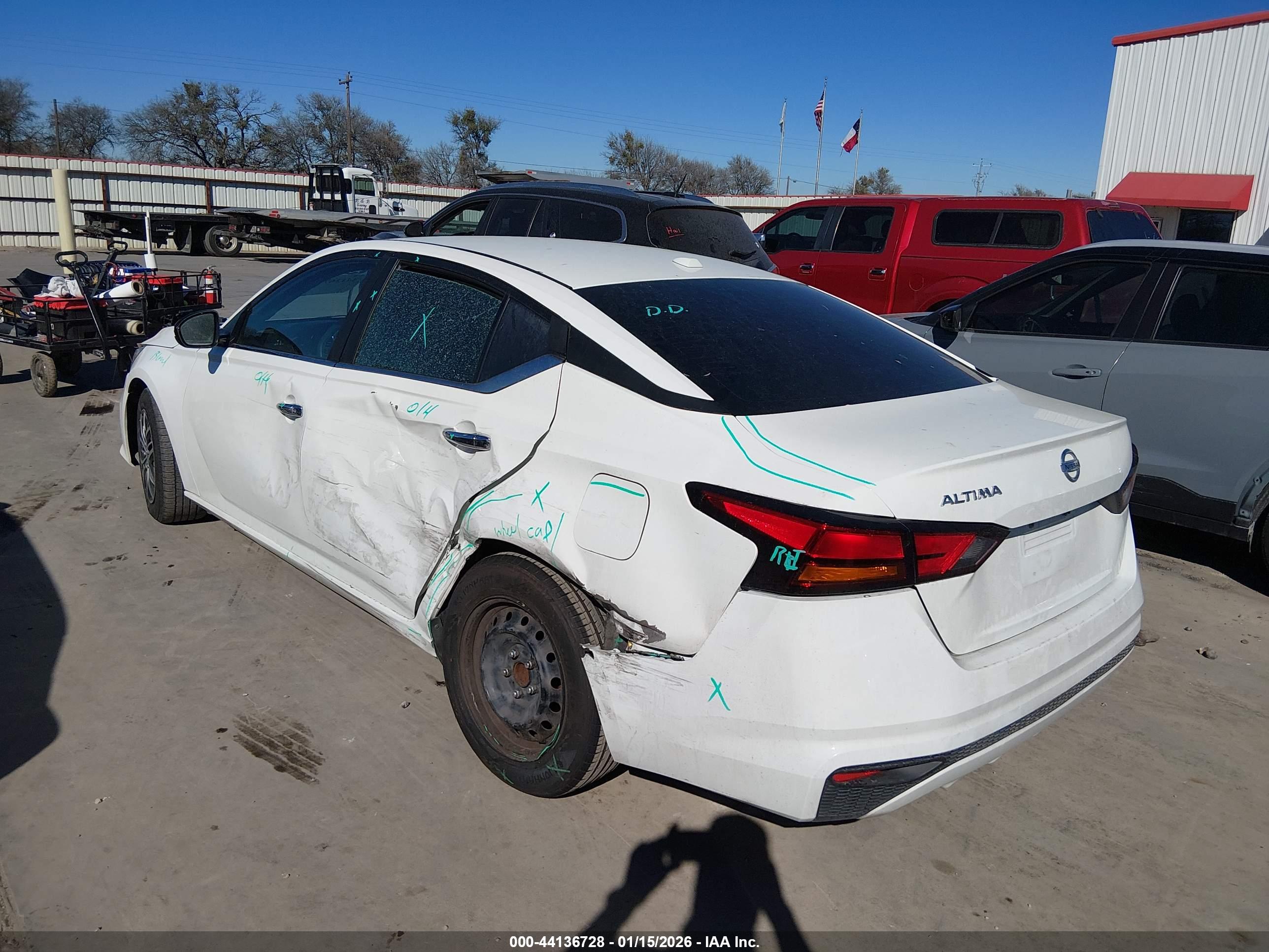 NISSAN ALTIMA image 3