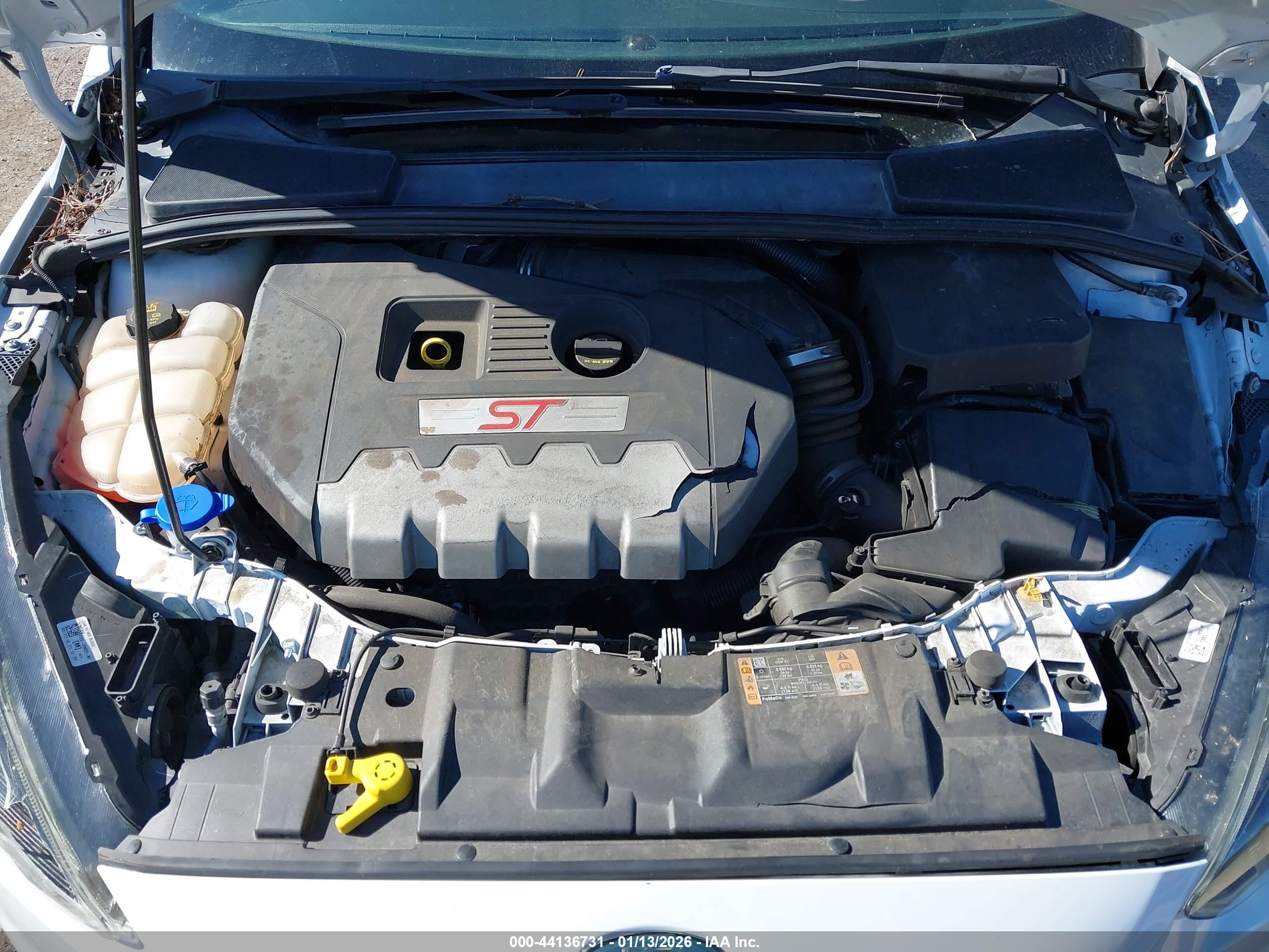 FORD FOCUS image 10