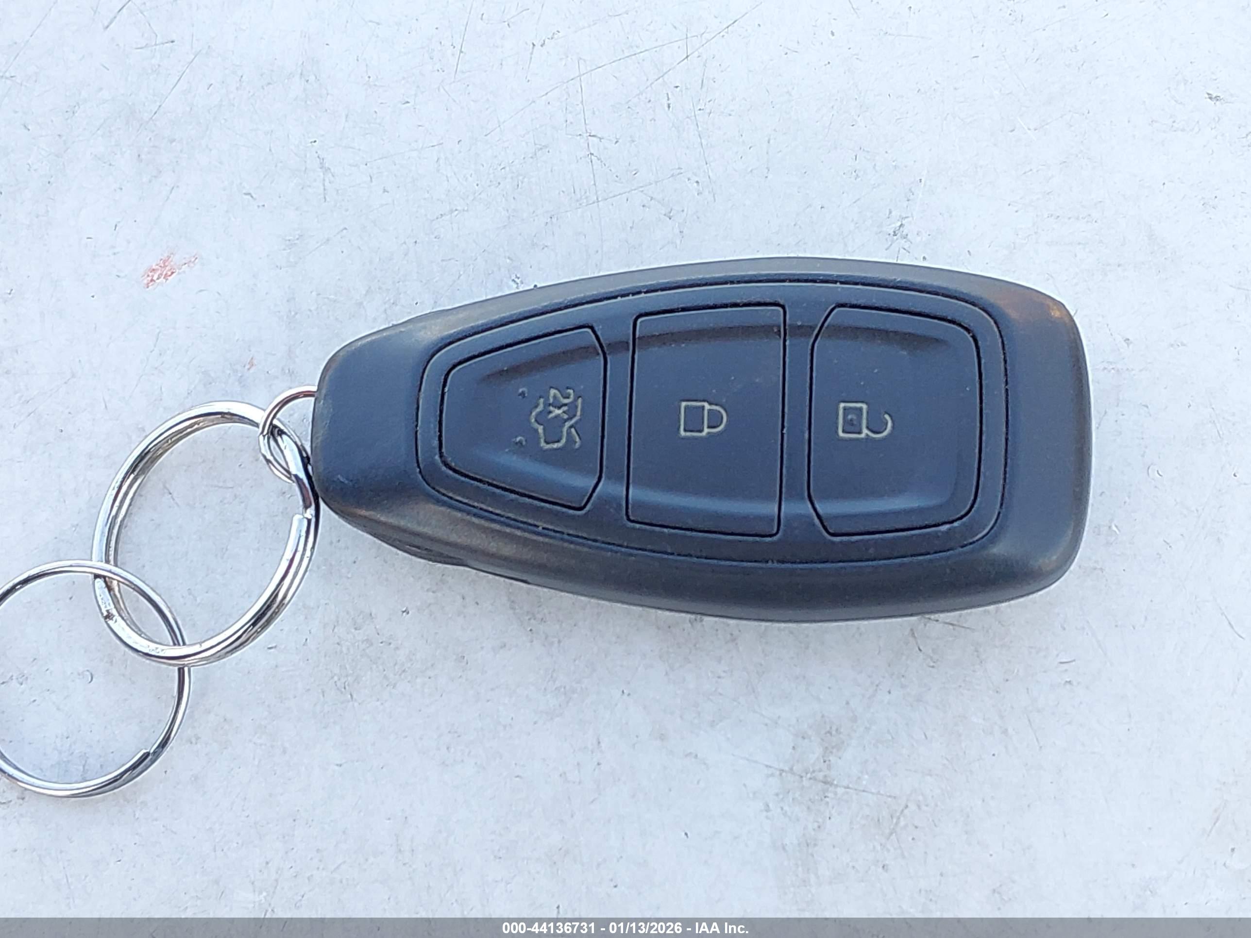 FORD FOCUS image 11