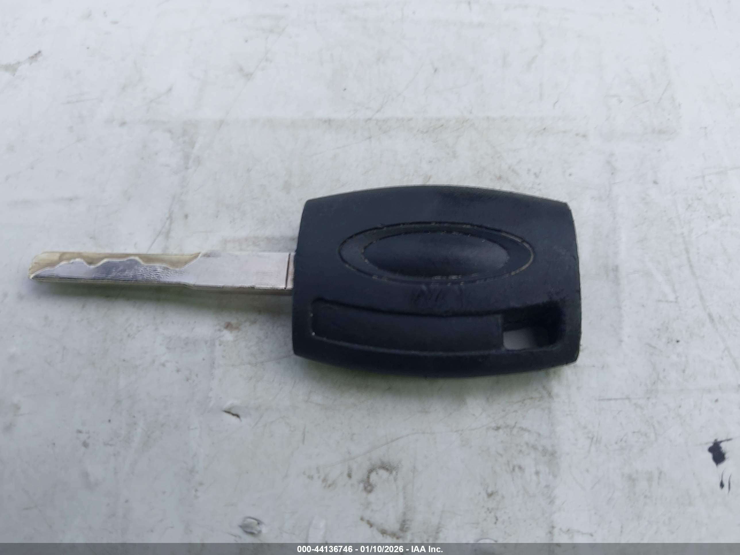 FORD FOCUS image 11