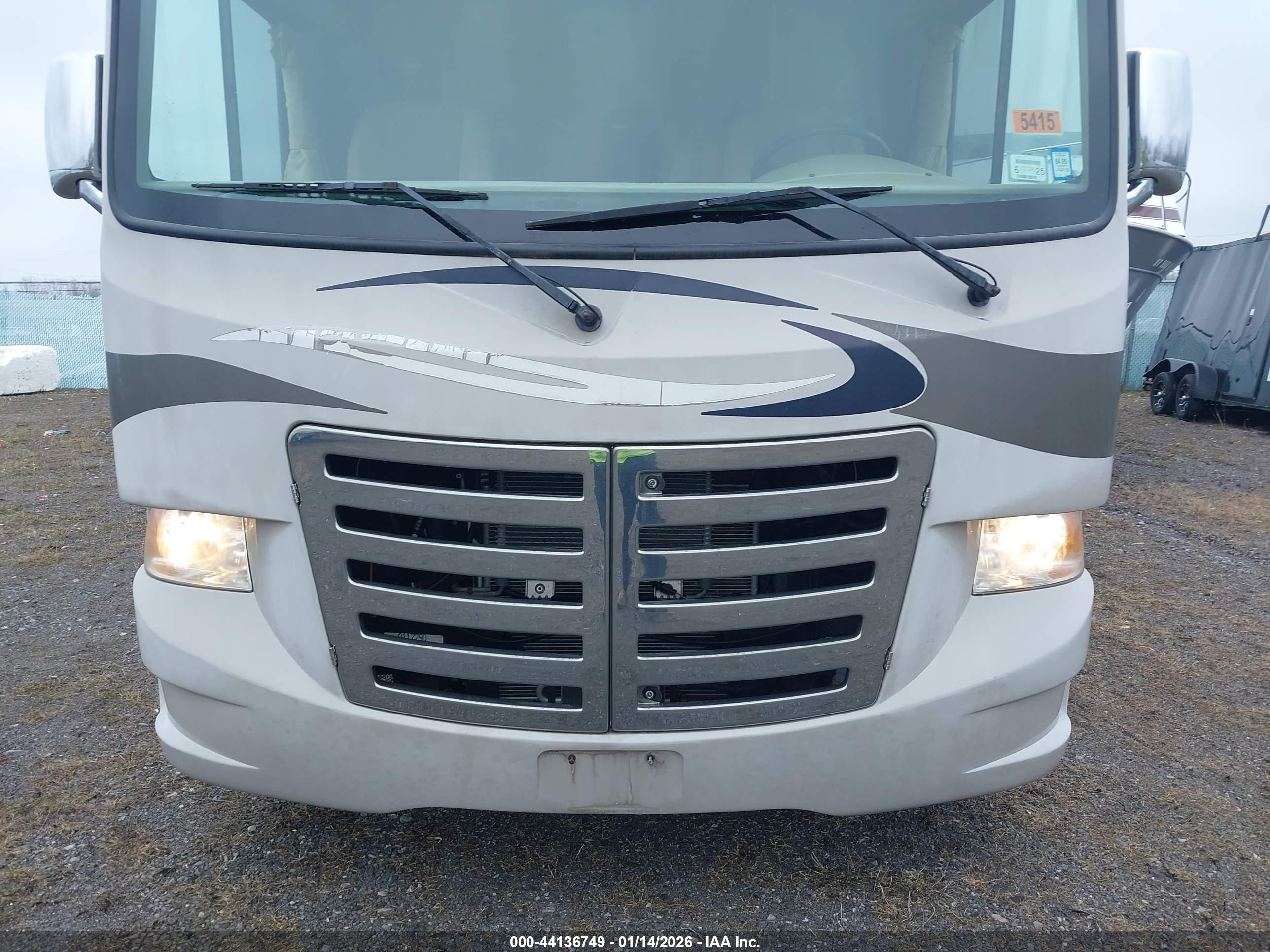 FORD F53 image 10