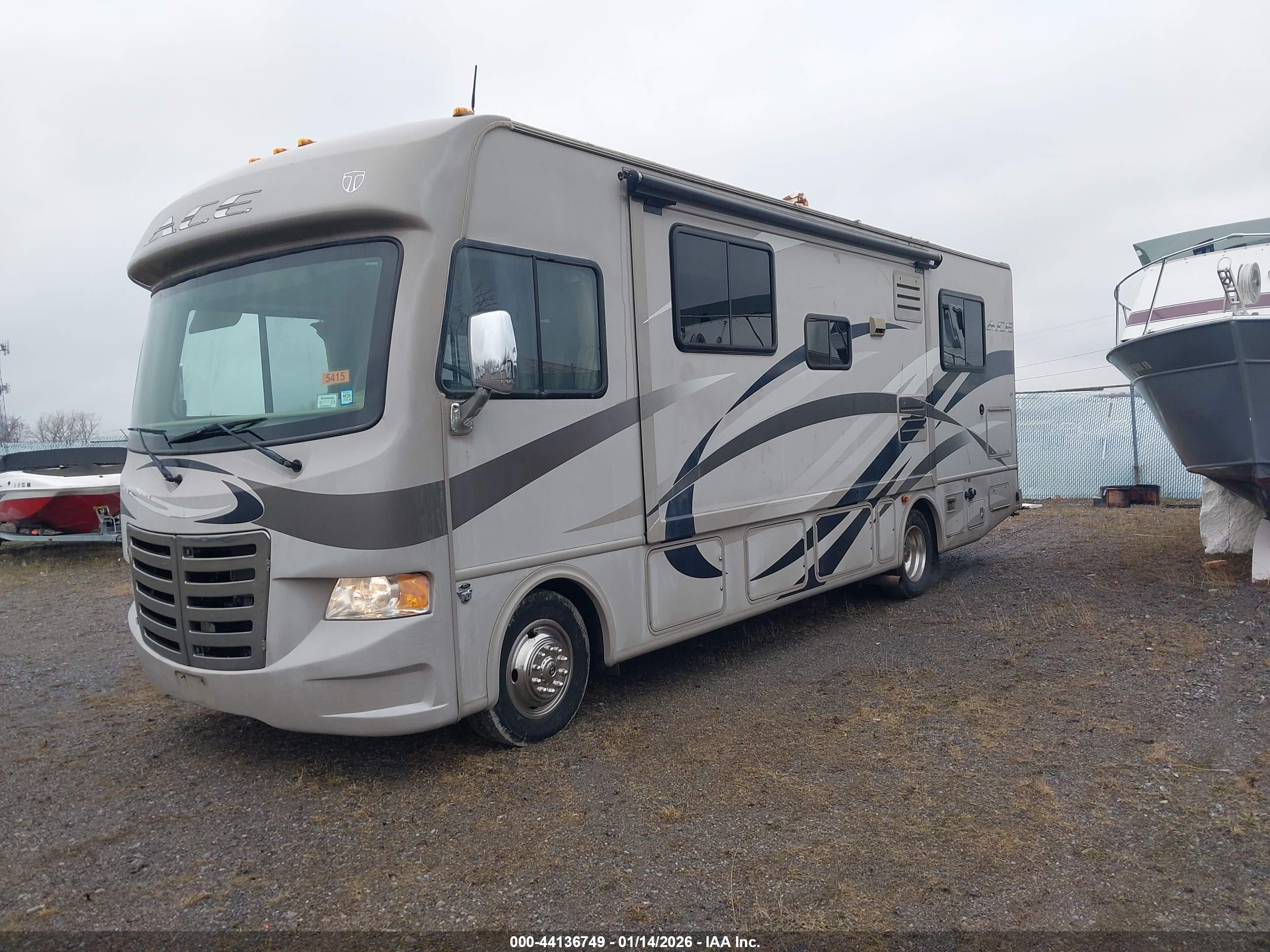 FORD F53 image 2