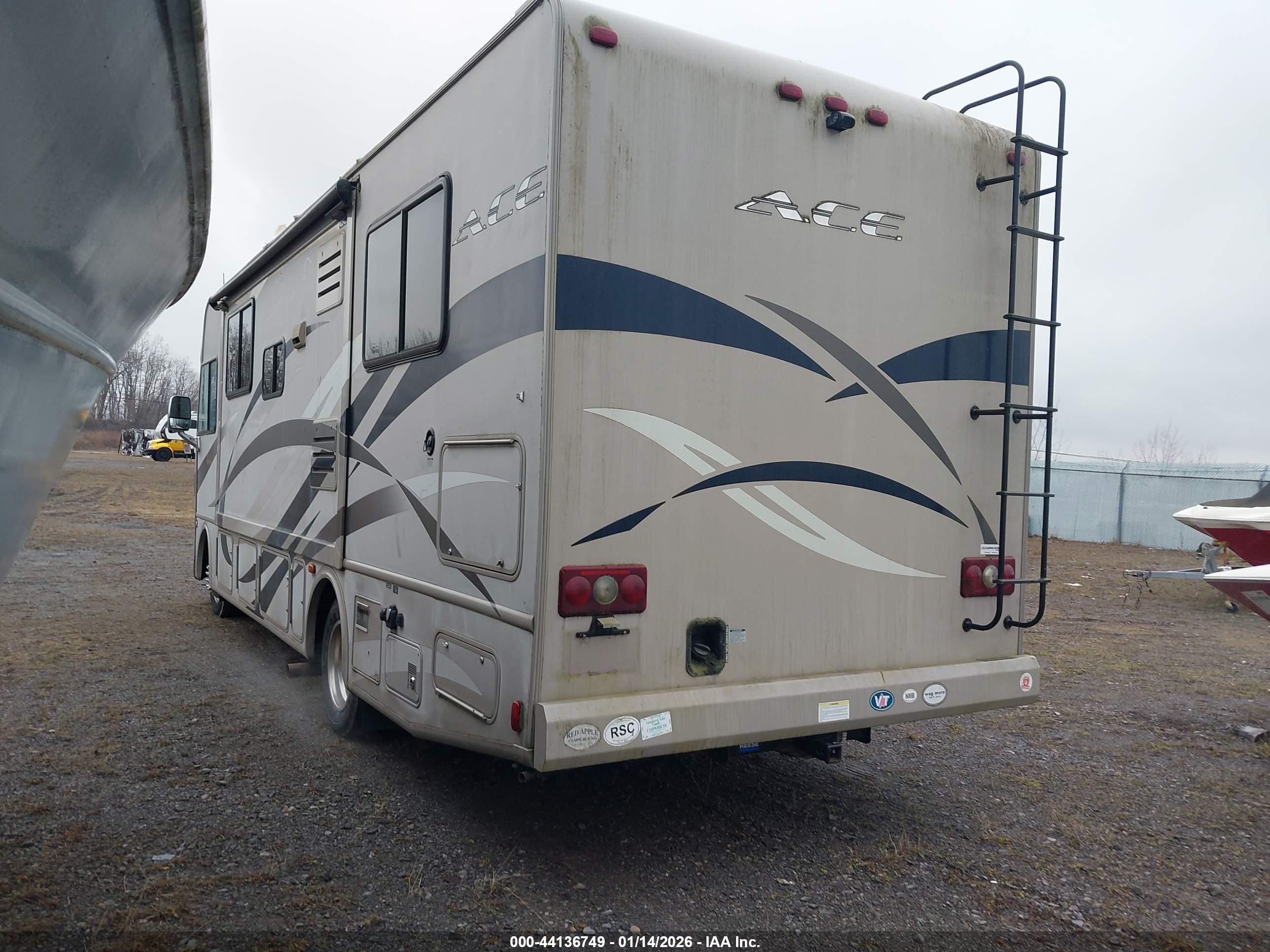 FORD F53 image 3