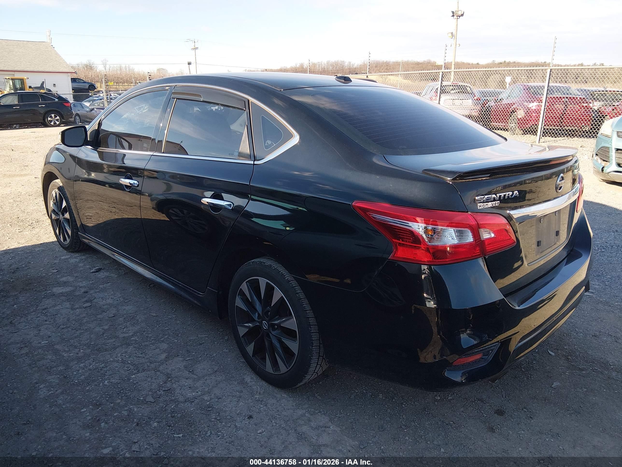 NISSAN SENTRA image 3