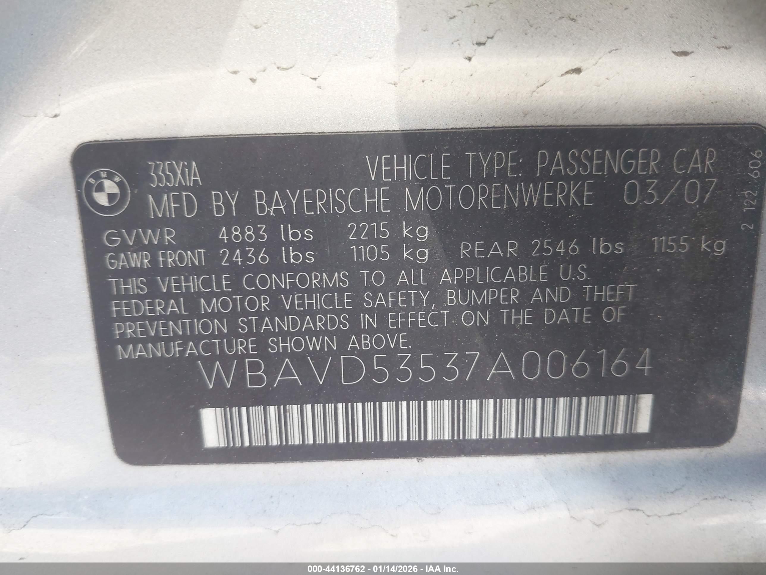 BMW 335XI image 9