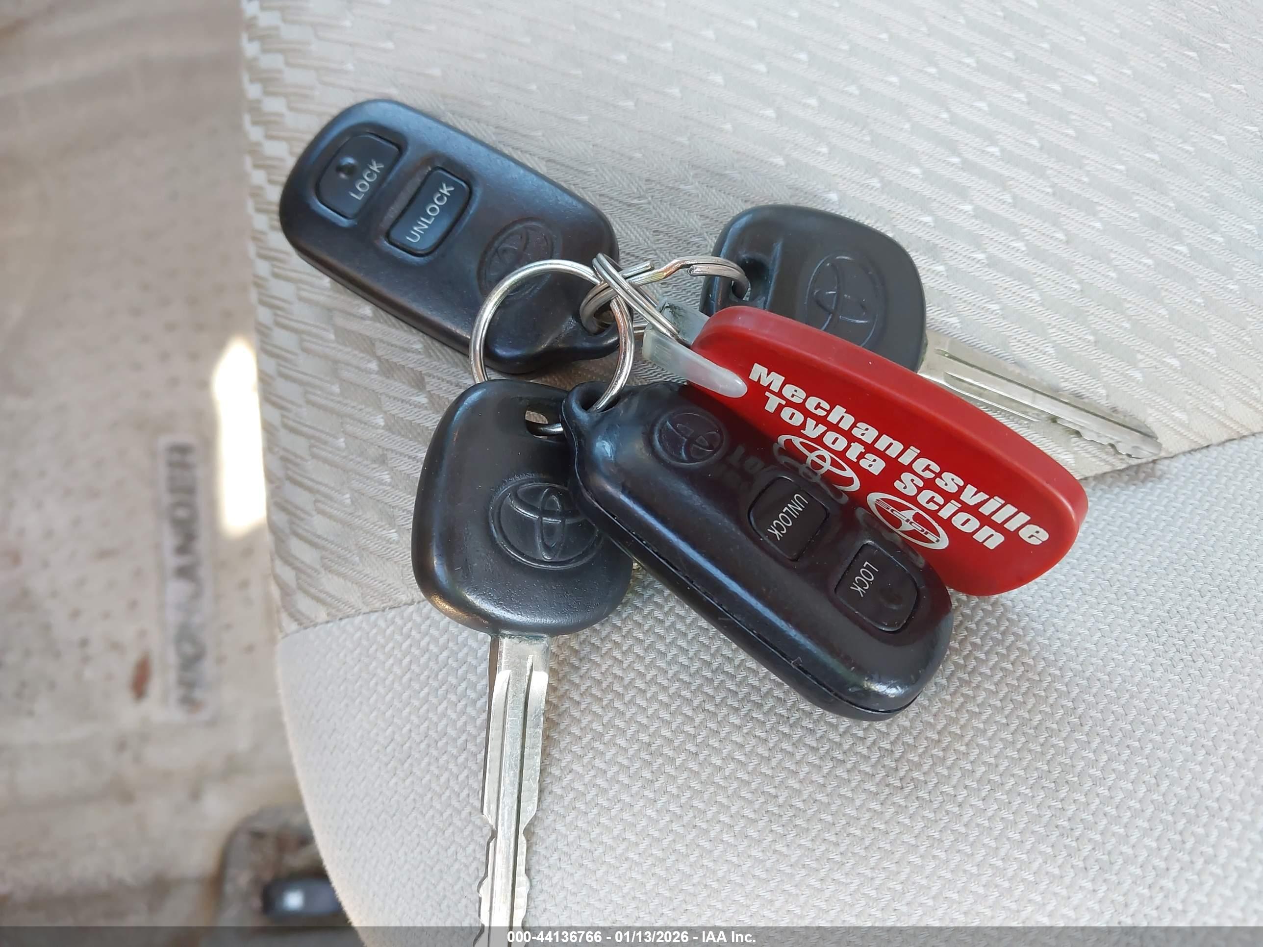 TOYOTA HIGHLANDER image 11